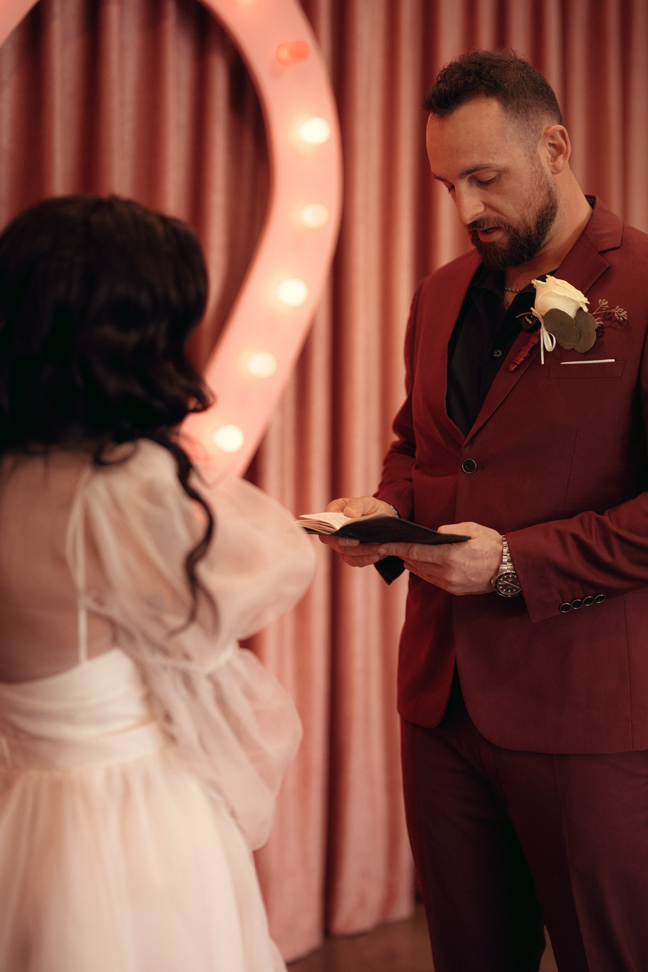 Miranda&Austin. Wedding & elopement photographer Viktoriya Kravtsov. Las Vegas