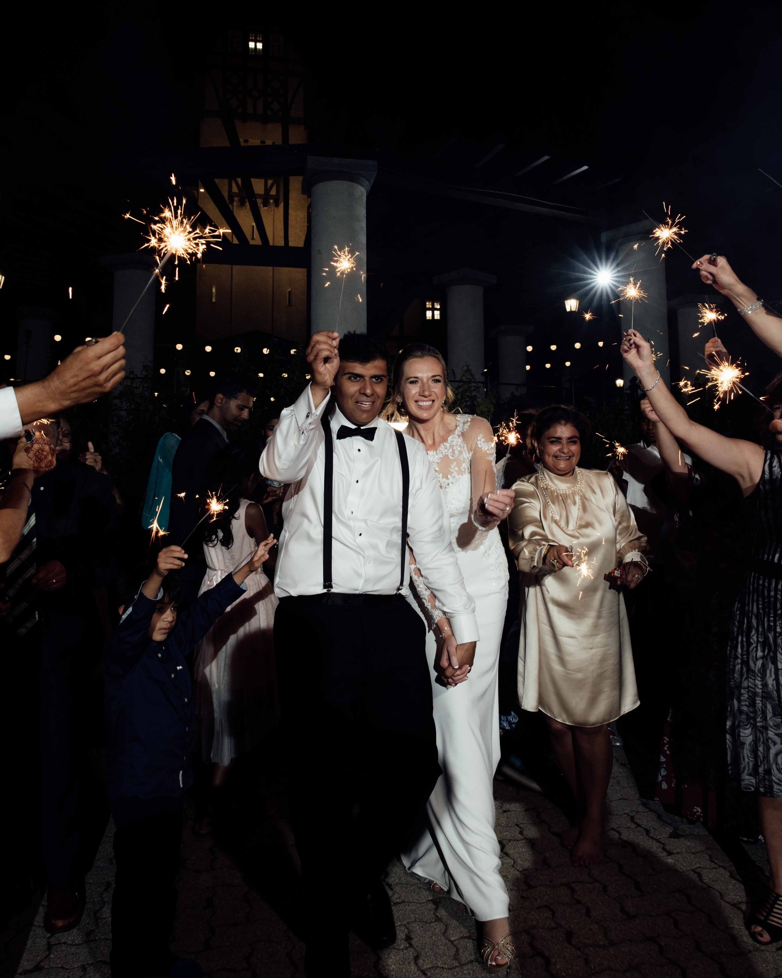 Wedding Photographer in Winnipeg — Cinematic & Timeless by Vitiuk Photography