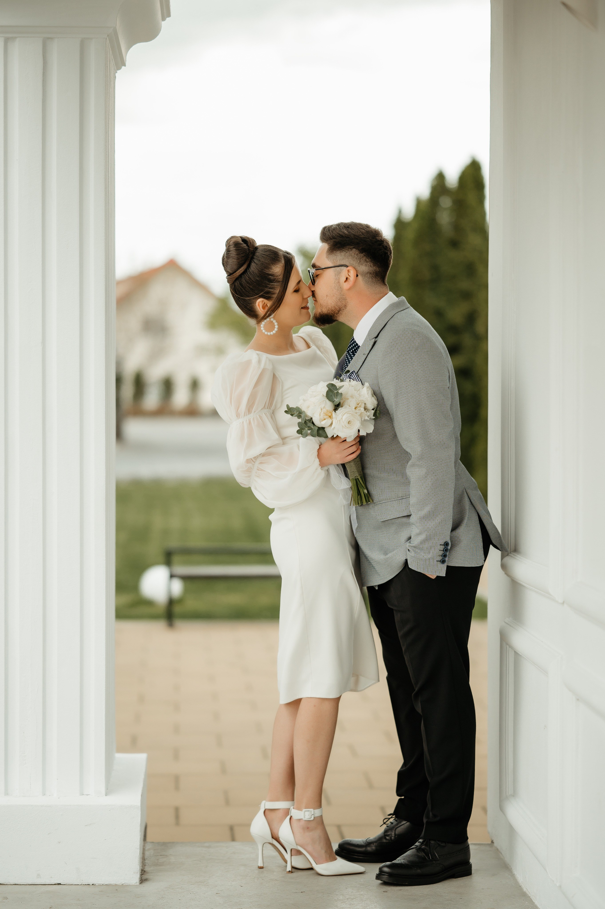 Cununie civila facuta in alta zi. Proud Vision Weddings | Wedding Photography & Film — Servicii profesionale Foto Video Nunta Iasi