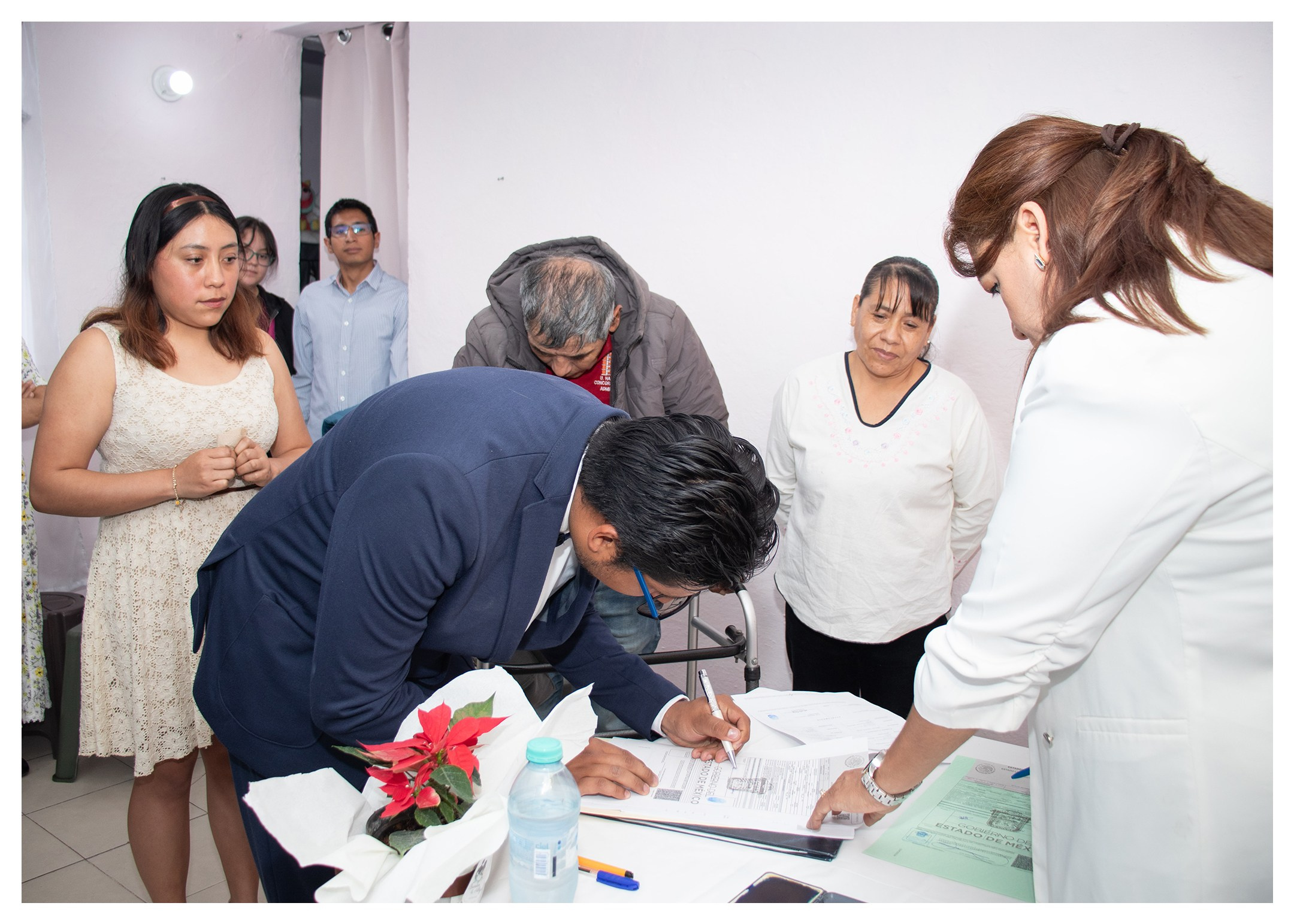 Cobertura fotográfica de ceremonia: Boda civil. Marisol Murillo Fotógrafa profesional en Chimalhuacán, Edo. de México