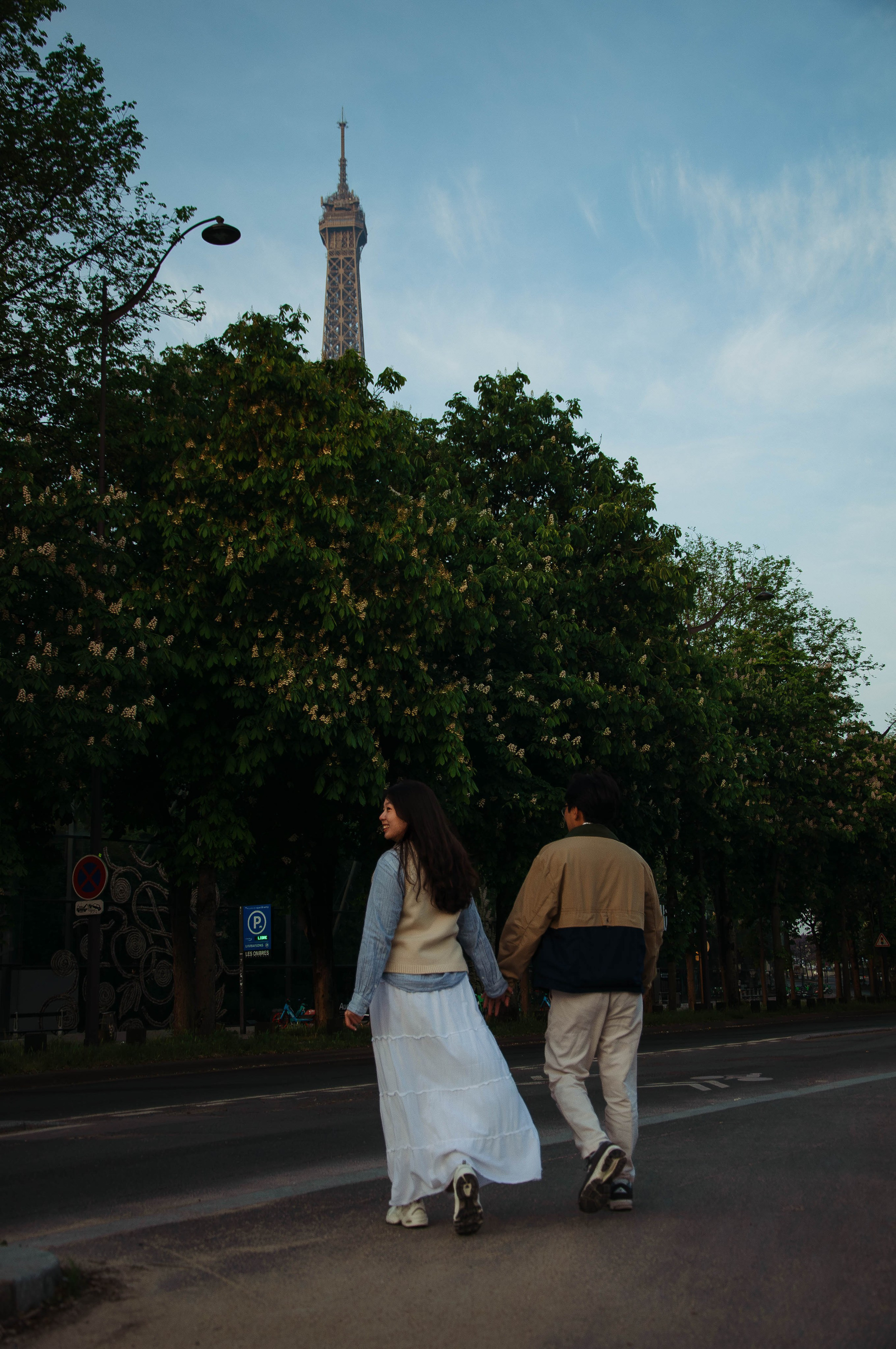 Парная фотосессия у Эйфелевой башни. Фотограф в Париже Полина Осипова