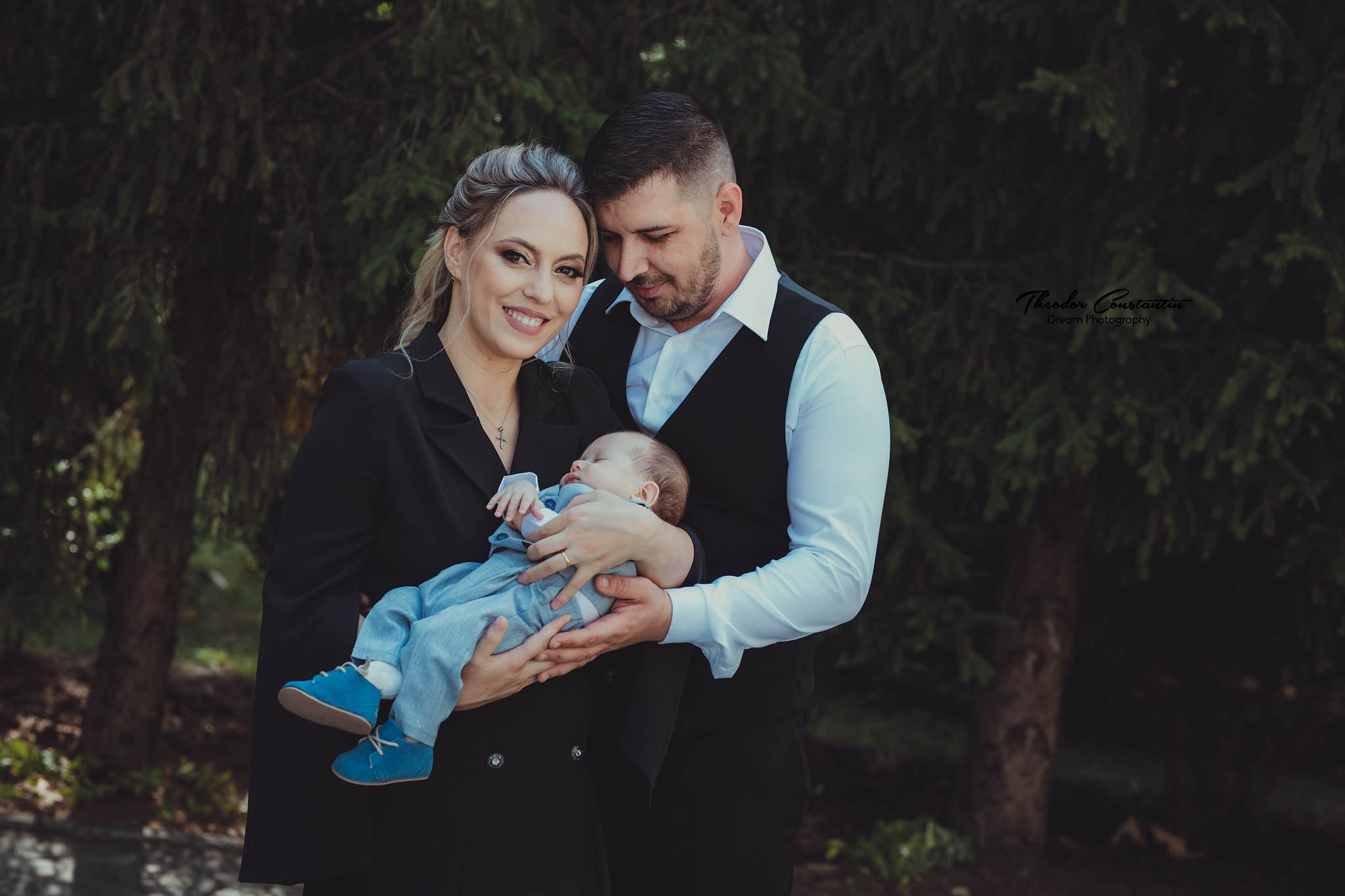 Botez. Dream Studio Galați – ședințe foto profesionale pentru familie, portrete și evenimente