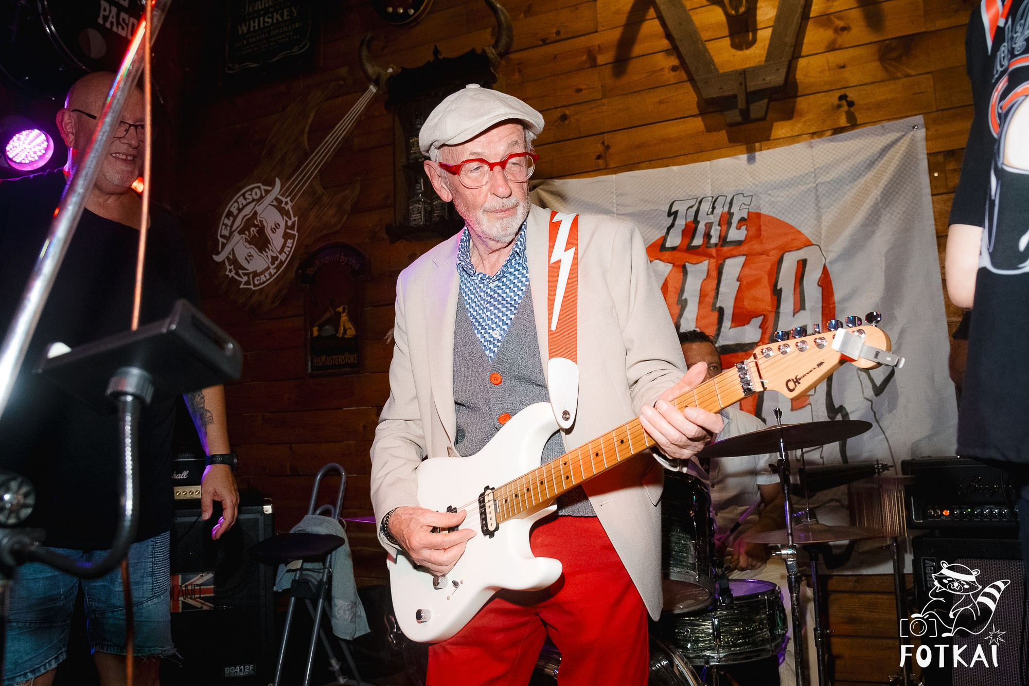 Dirty Picks — Concert Photos at El Paso Bar, Torrevieja, 2026 | FOTKAI