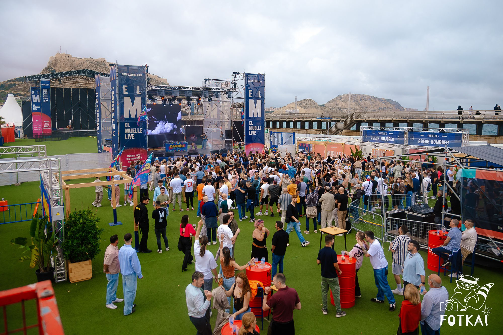 Cariña La Fiesta 2.0 — Fotos del evento en El Muelle Live, Alicante, 2026 | FOTKAI
