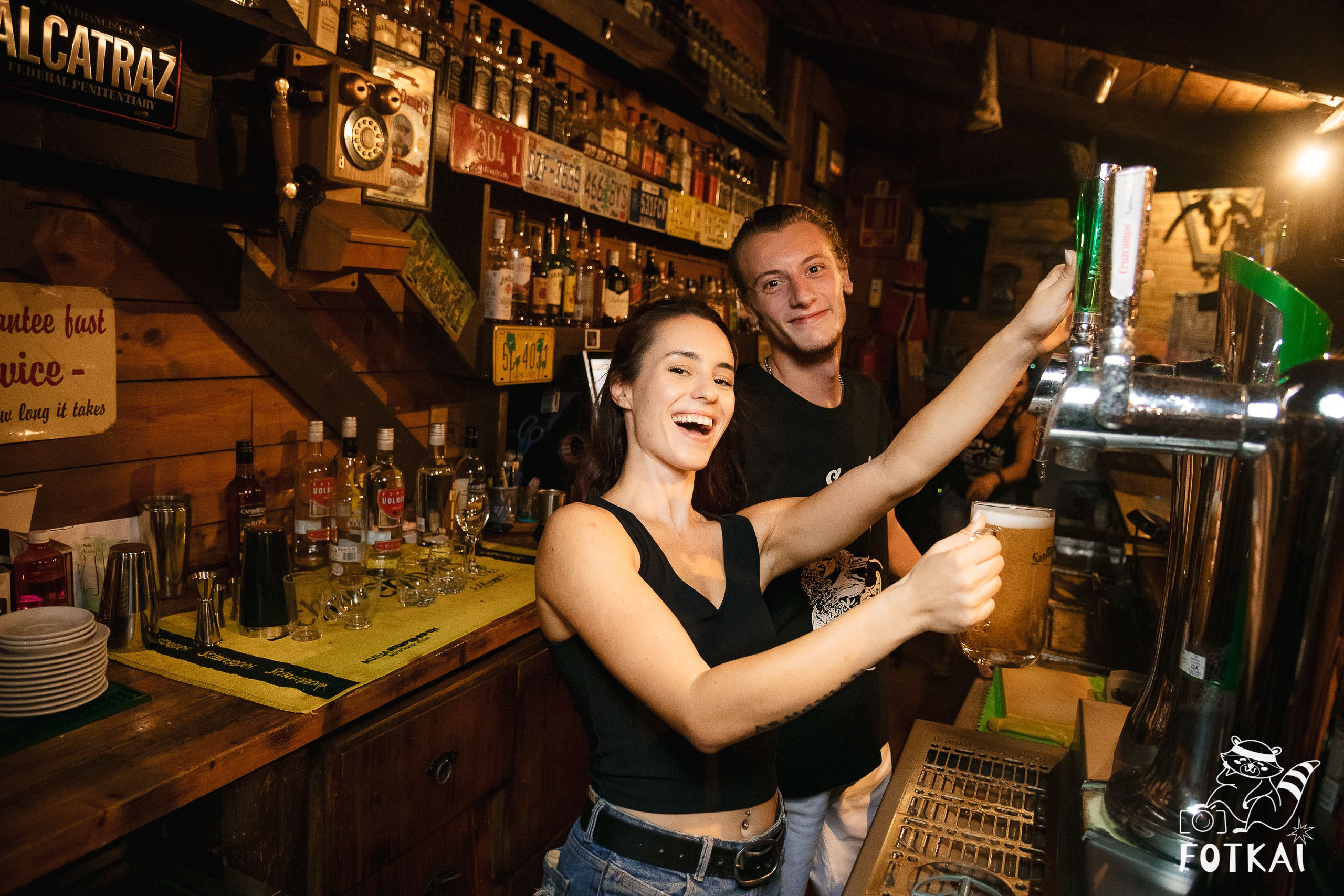 Santi Campillo en El Paso Rock Bar Torrevieja: Reportaje fotográfico 30.08.25 | FOTKAI