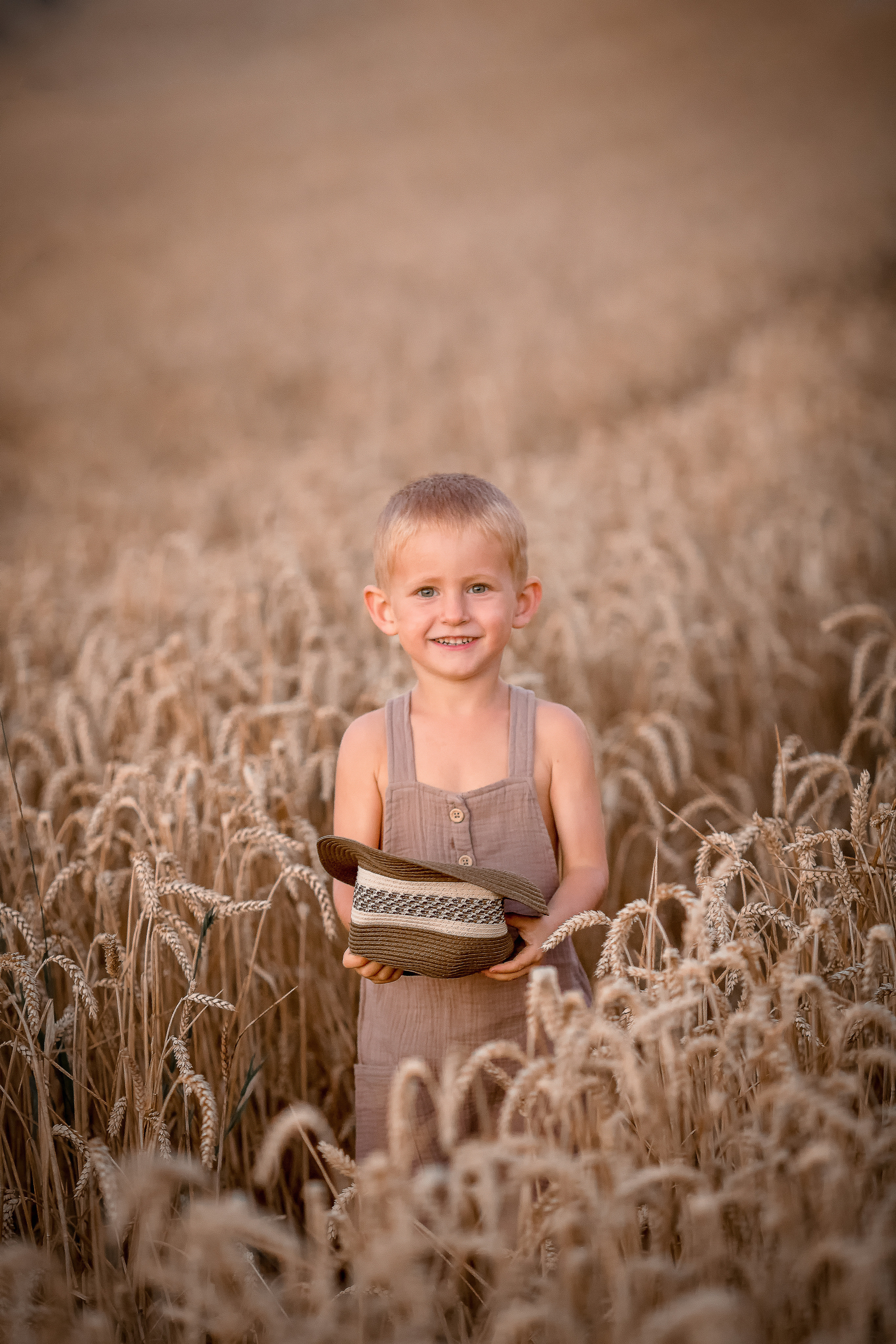 Kinder. Professionele fotografin in Münsingen Olesia Wegele