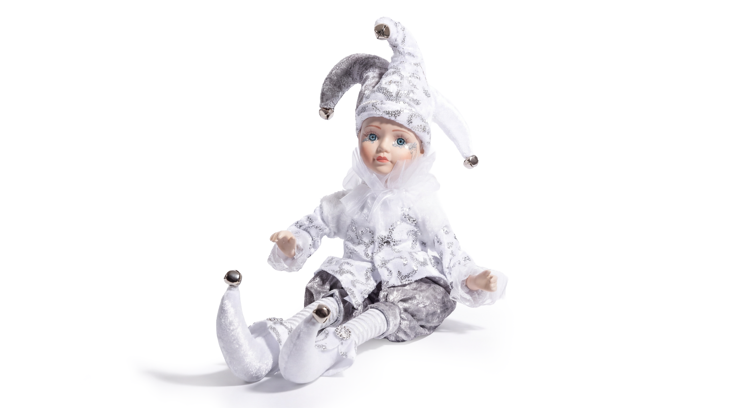 Doll. VV Studio — Product Photography & AI Visuals