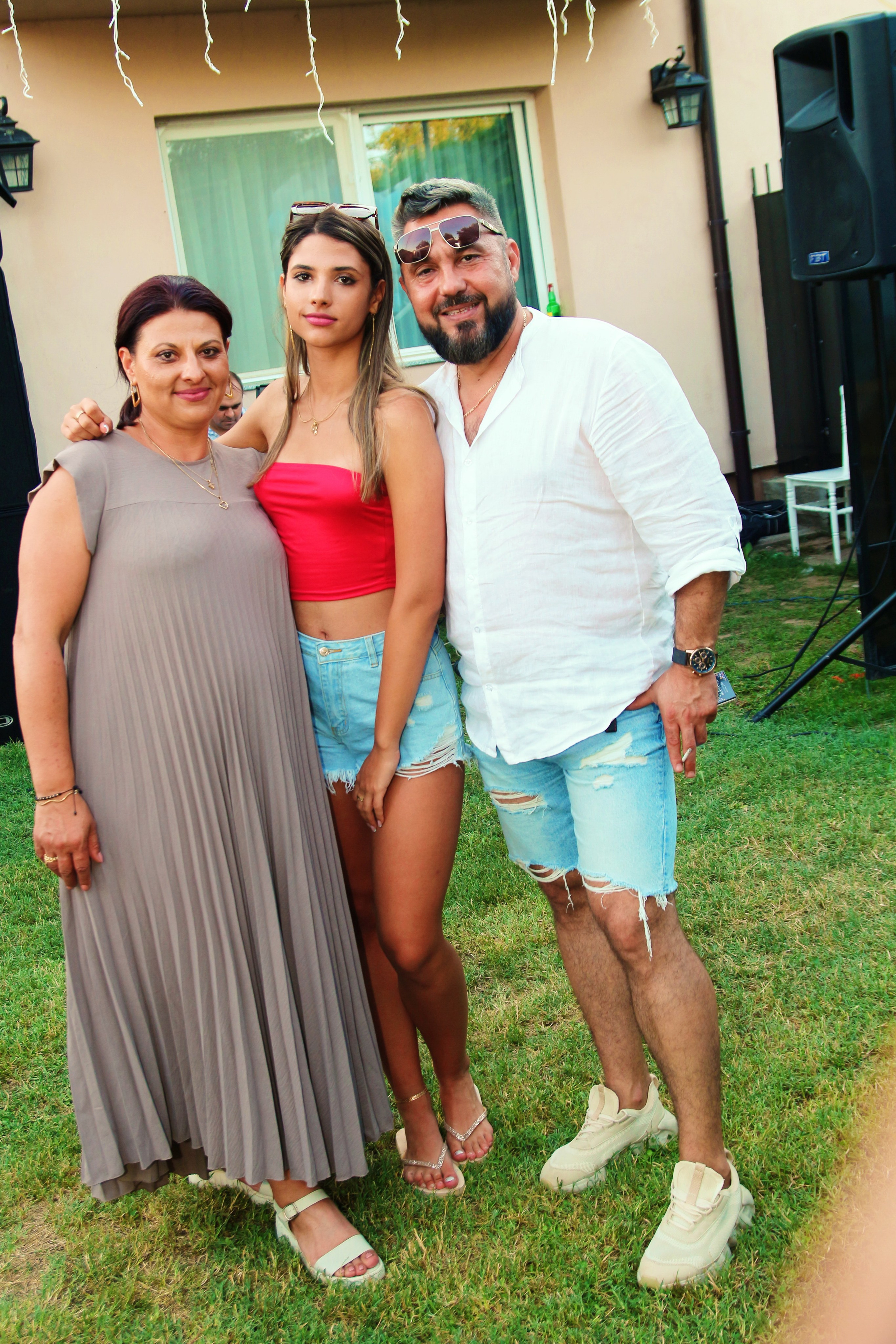 BYZO MEDIA. PETRU BYZO - family and children photographer in ROMANIA