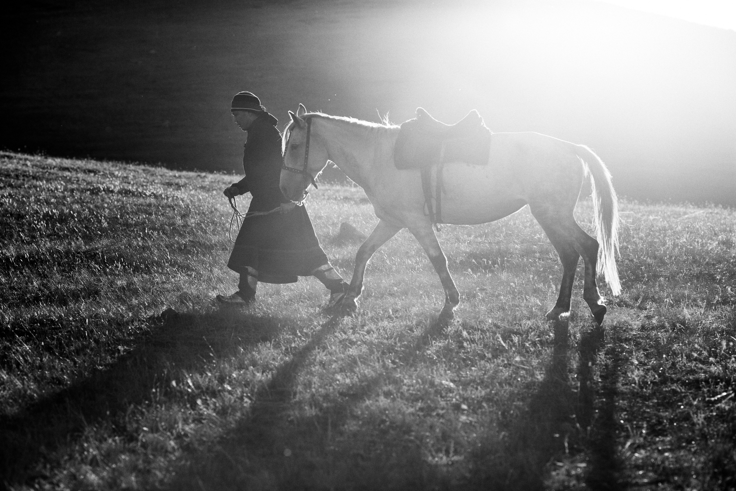 ЧИНГИС РАДНАЕВ. Фотостудия рекламной, коммерческой съемки в Улан-Удэ