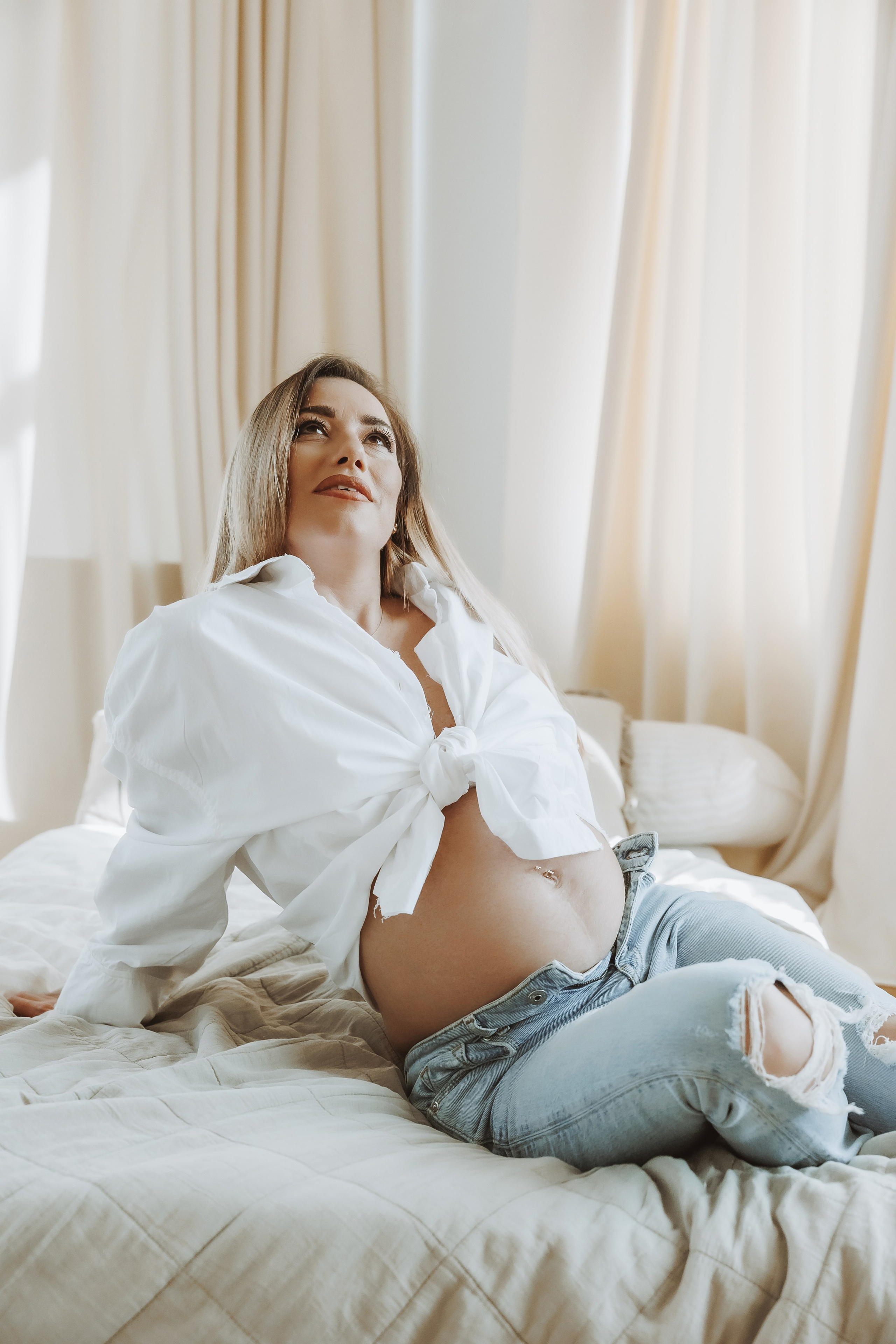 Бремена фотосесия в студио. Фотограф Ирина Йотова