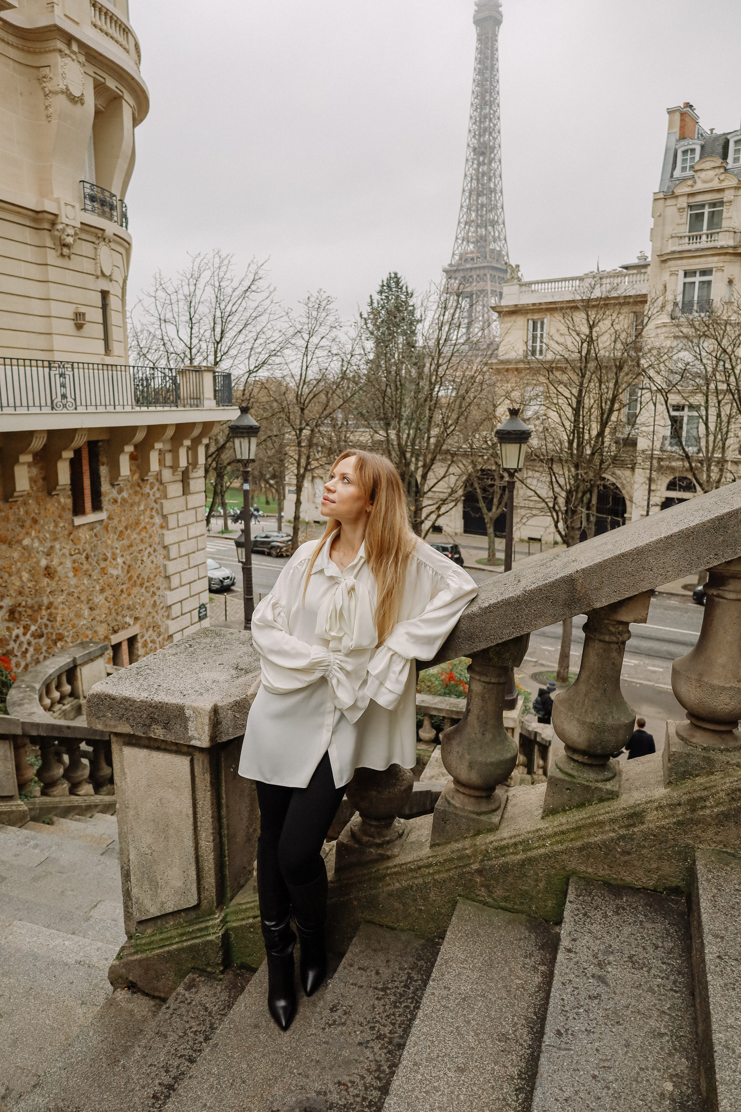 Street Style Photoshoot of Veronika in Paris | Vlada Photo Art. Photographer in Paris: Vlada PhotoArt