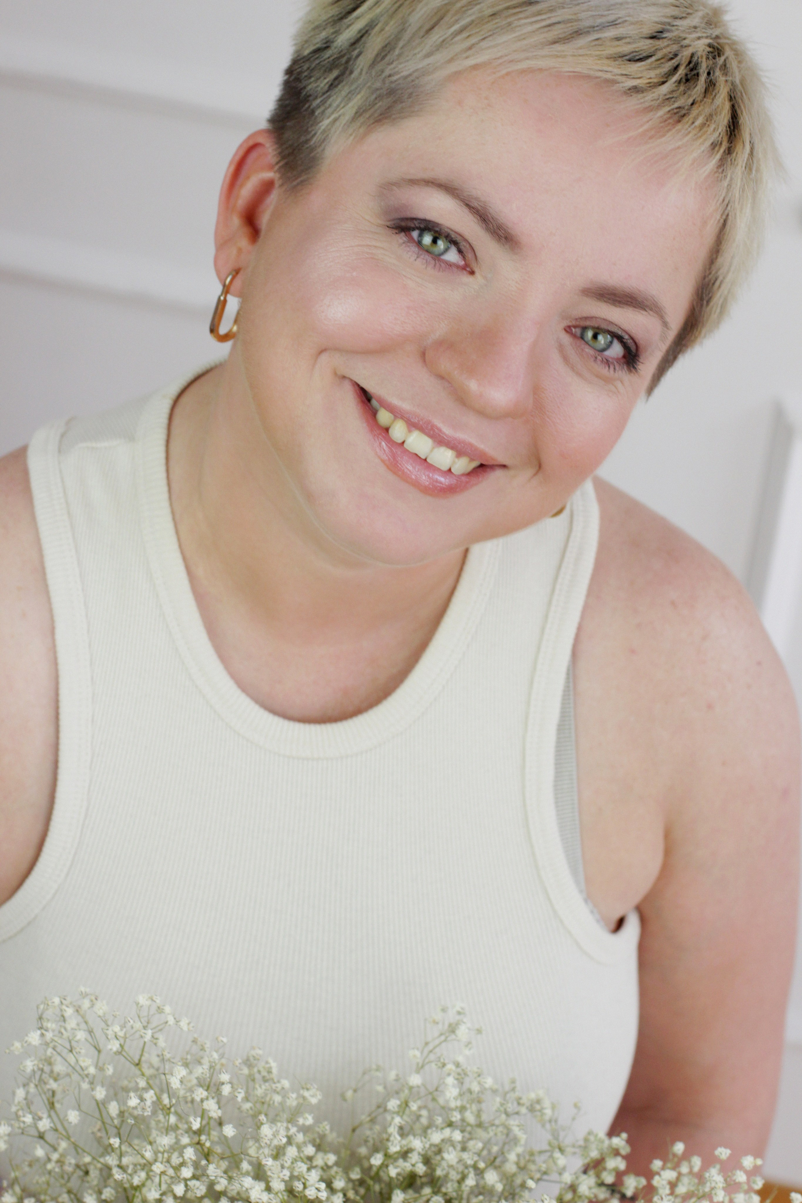 Studio Portrait and Lifestyle Photoshoot with Professional Lighting. Lana Petrychenko — Portrait & Family Photographer. Valencia, Spain