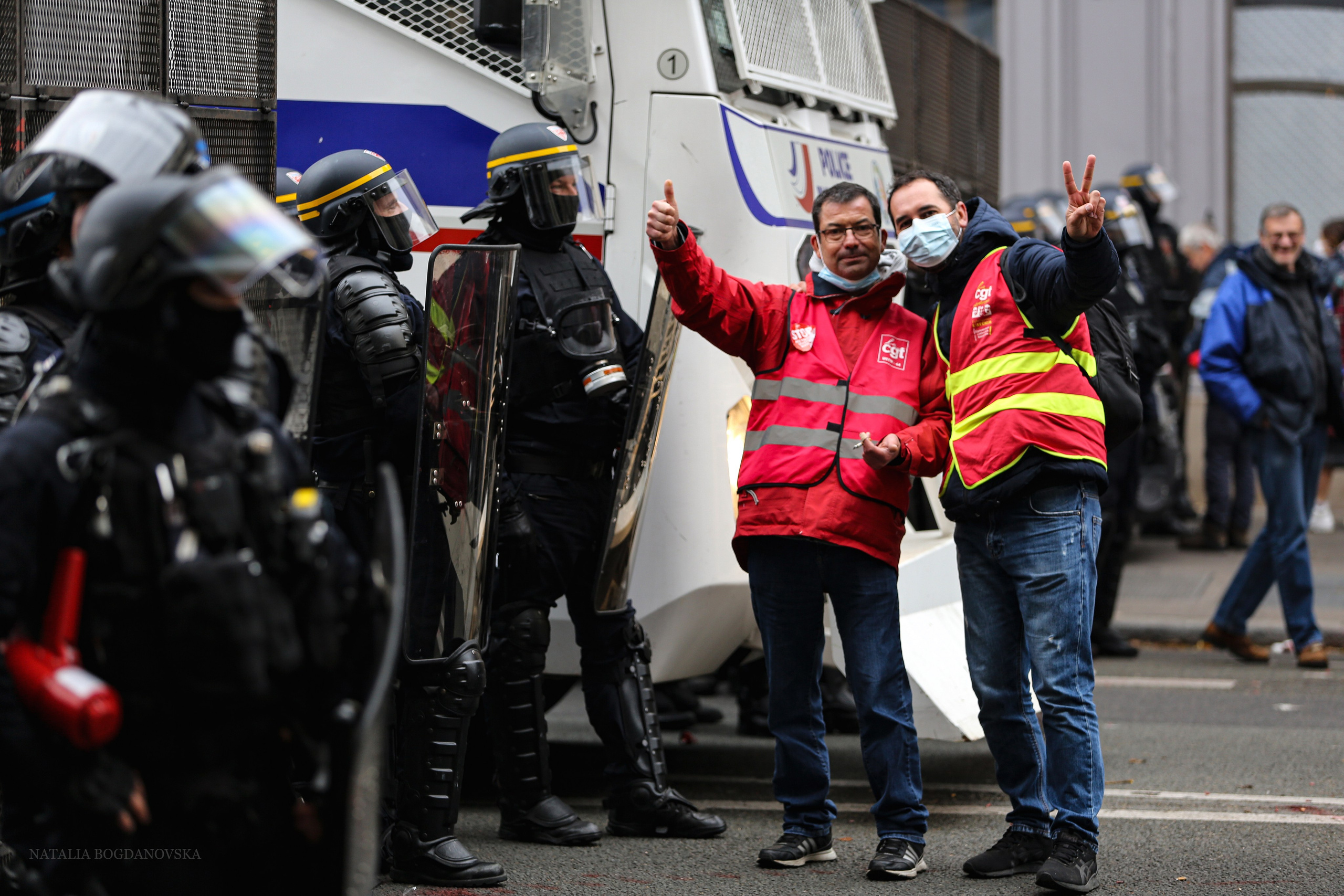 CRS novembre. Natalia Bogdanovska. Films et photographie corporate en France