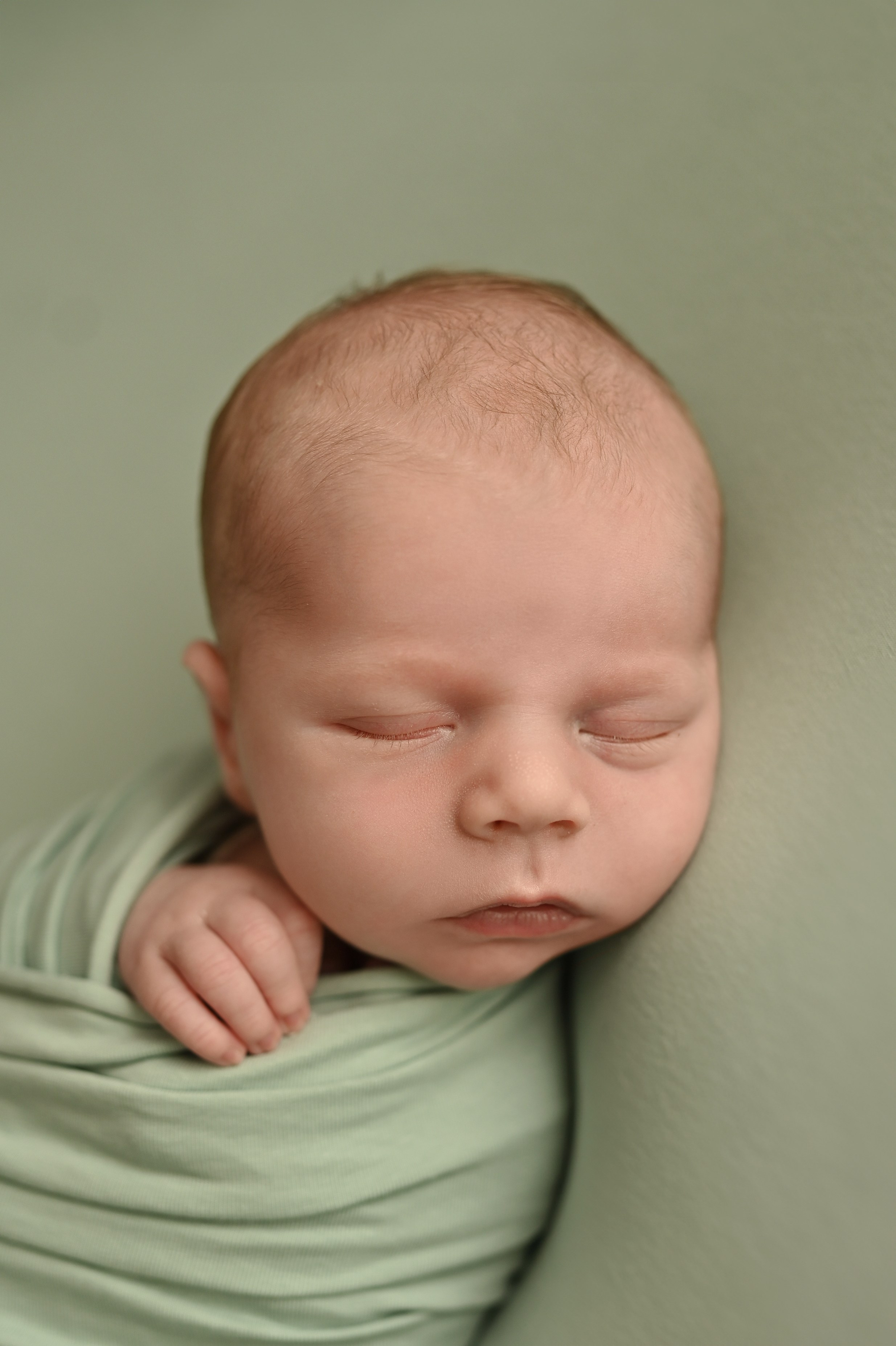 Babys. Baby und Familie Fotografin in Gummersbach Juliia Schwahlen
