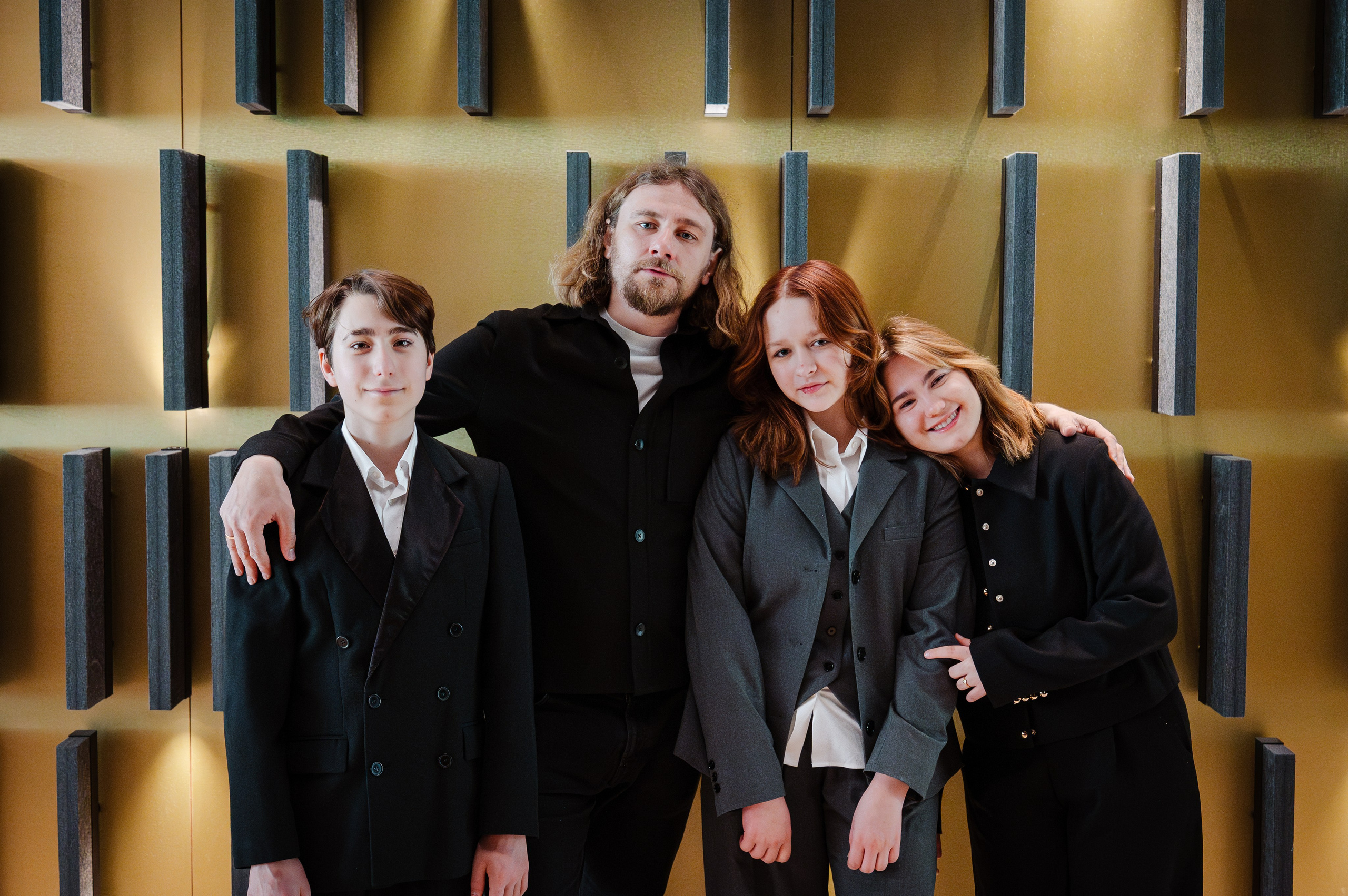 „Ettevaatust, teismelised!“ plakati loomine. Jelizaveta Gross - reportaaži- ja portreefotograaf Narvas