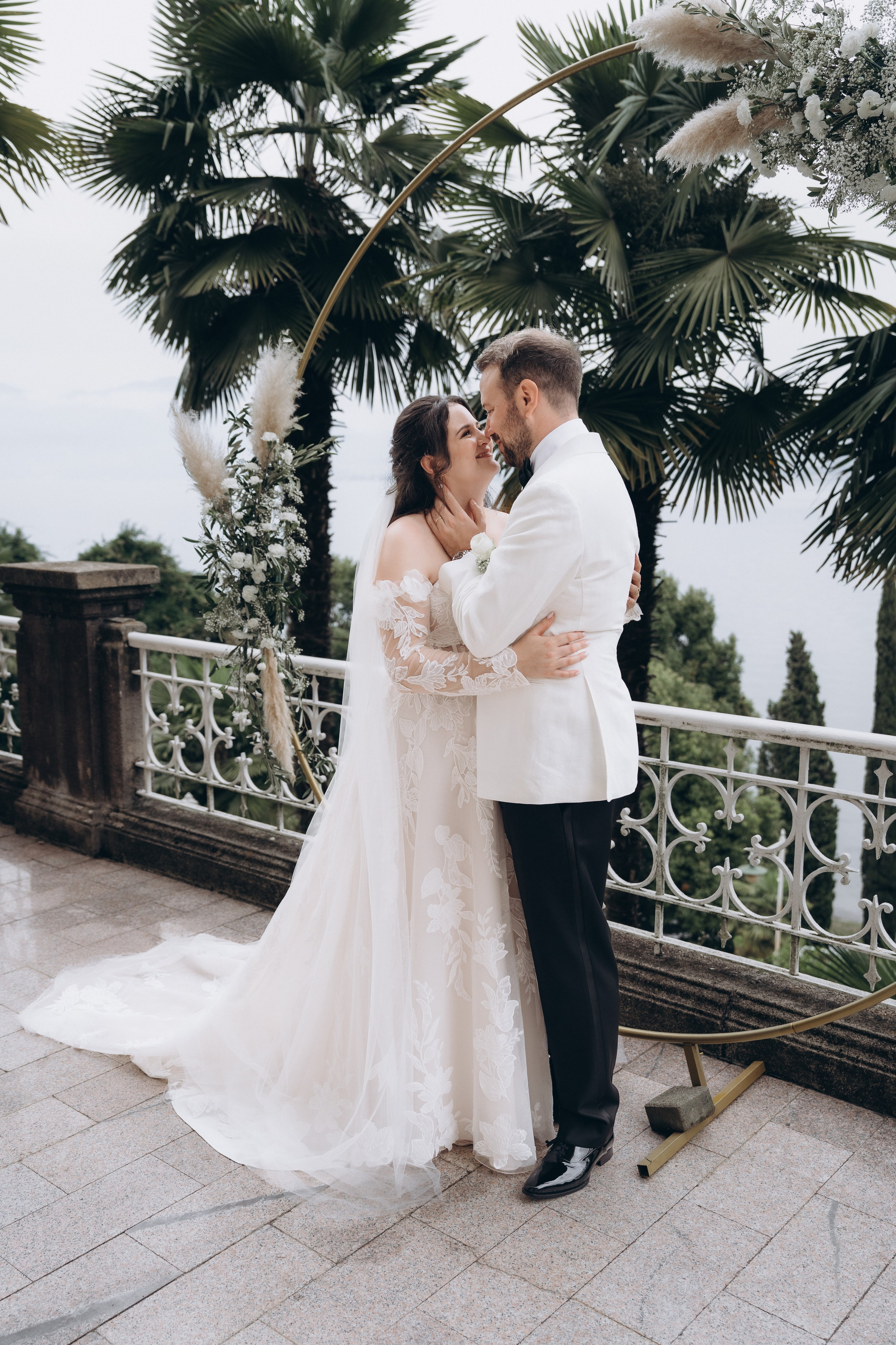 LAURA AND DOMENIK_LAKE MAGGIORE. PHOTOGRAPHER IN ITALY