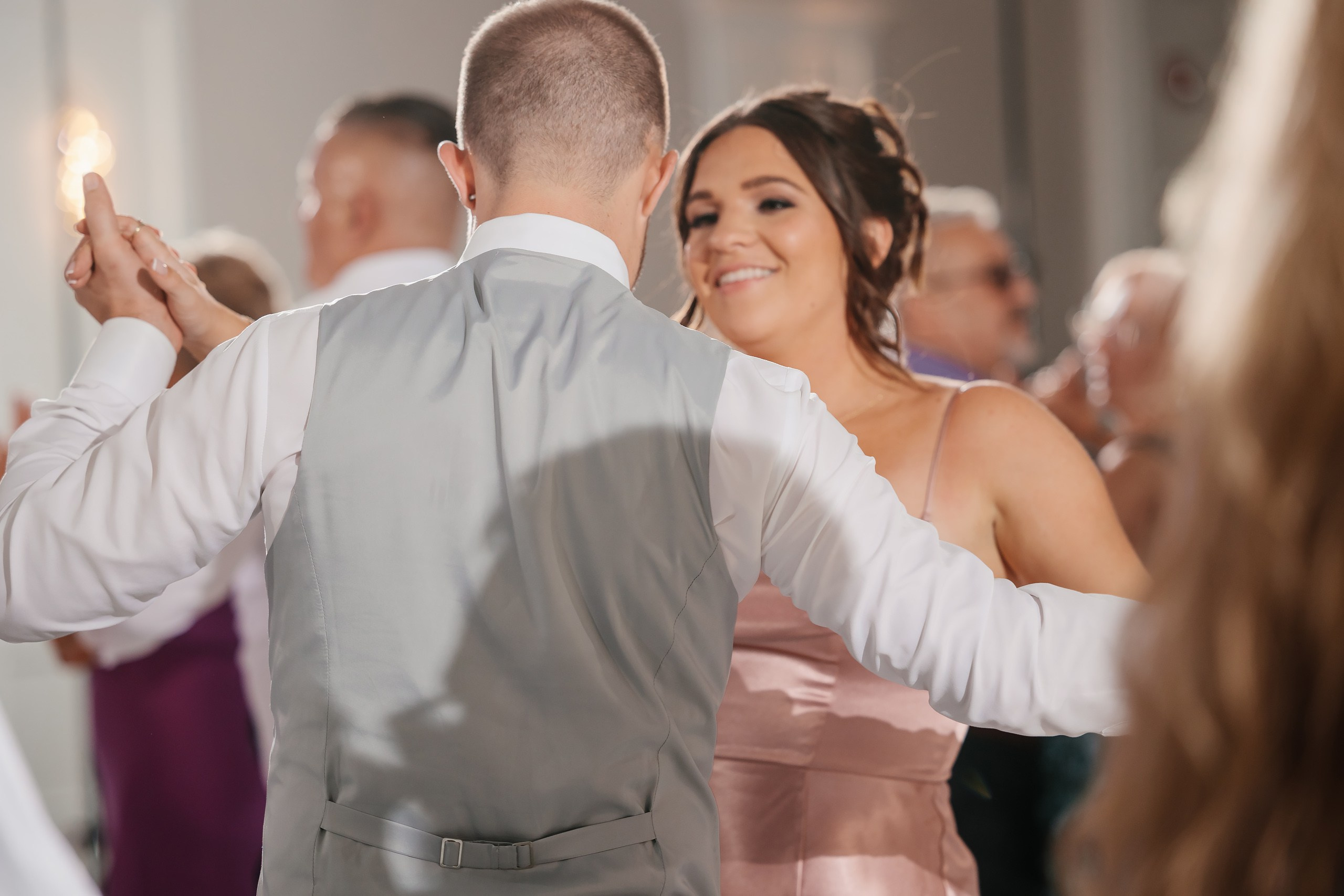 31.08.2024 Wedding. Wedding family event photographer in Chicago Nick Yushevich