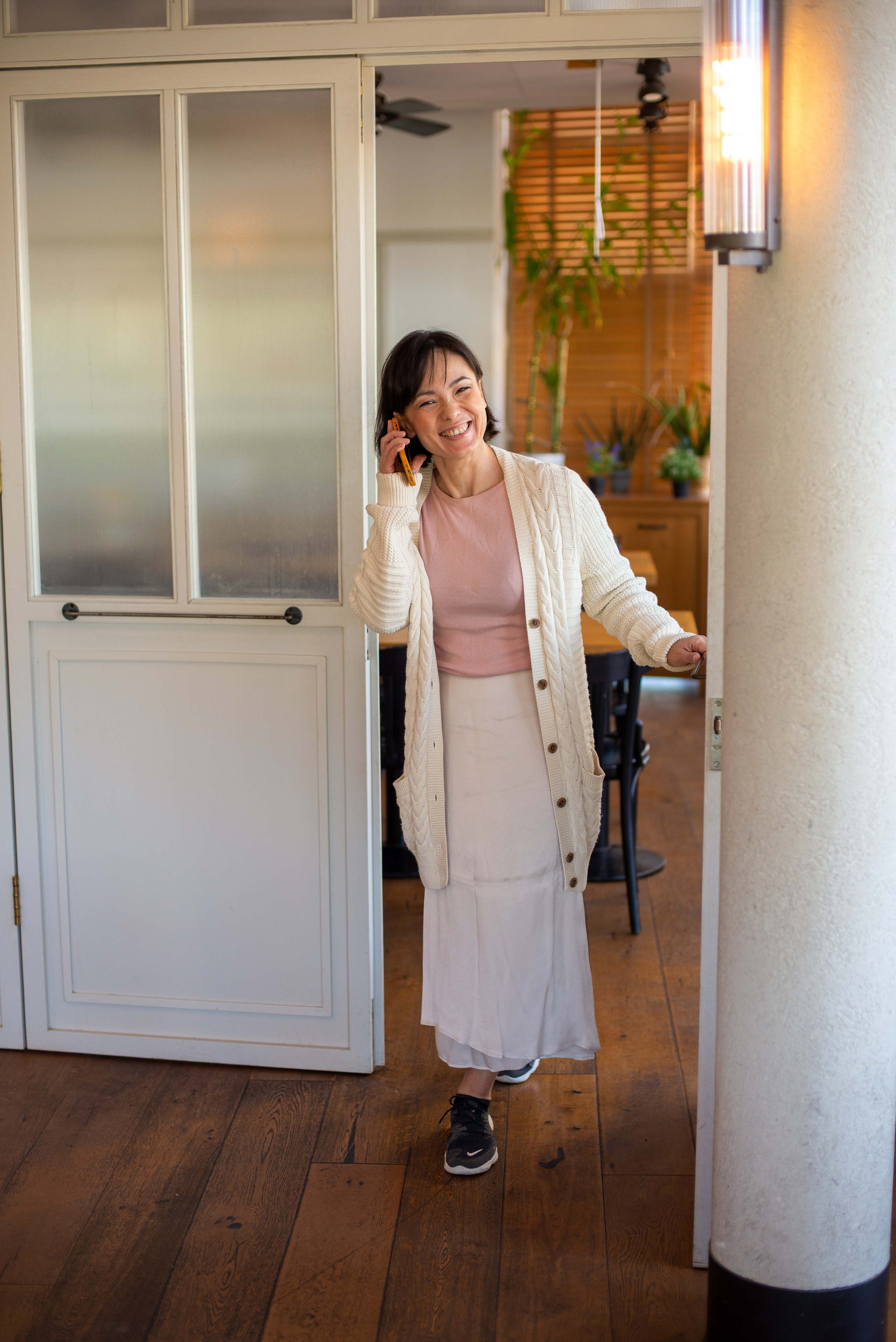 Массаж лица — Лена. Визуальный брендинг