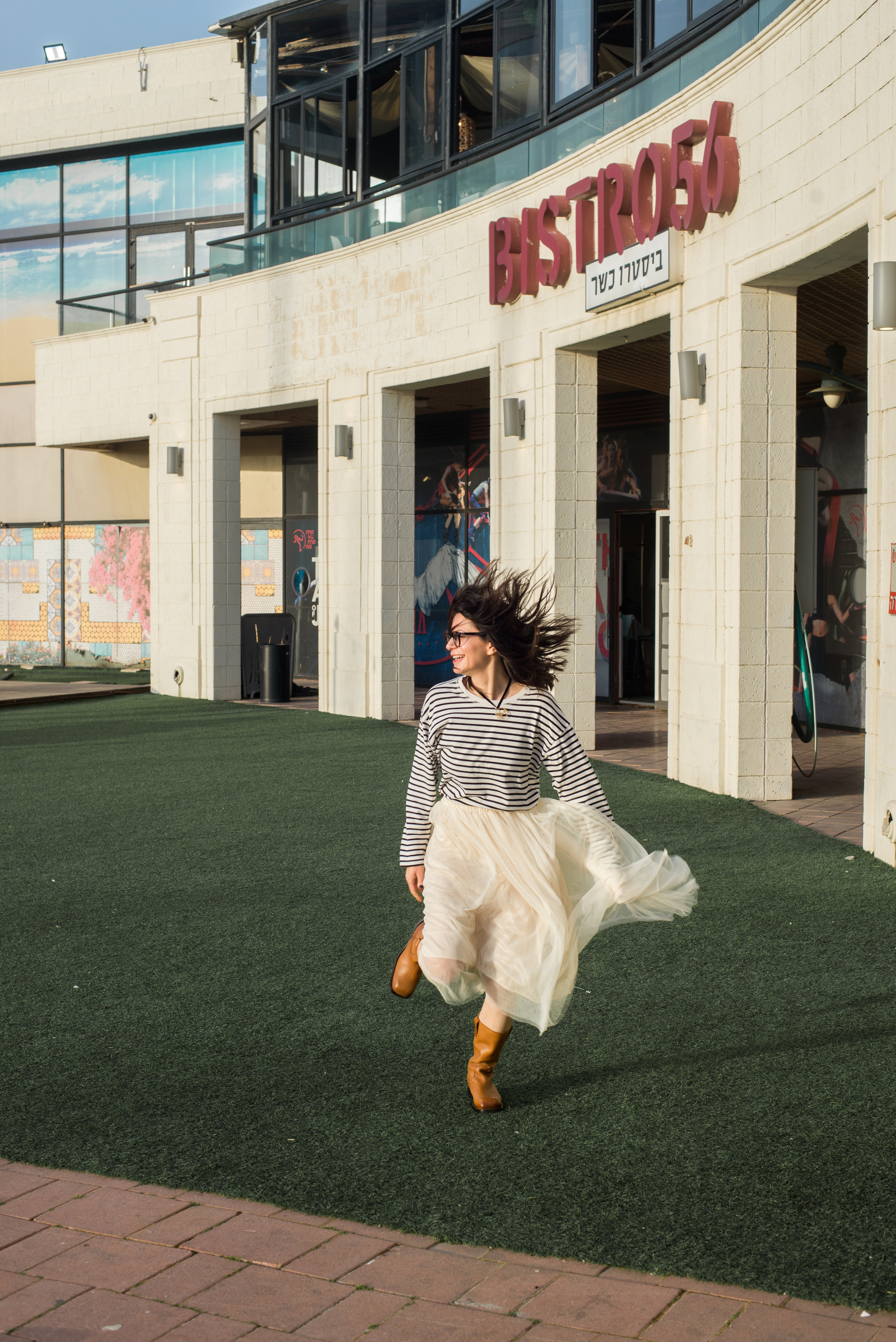 Организатор пространства — Лиза. Визуальный брендинг