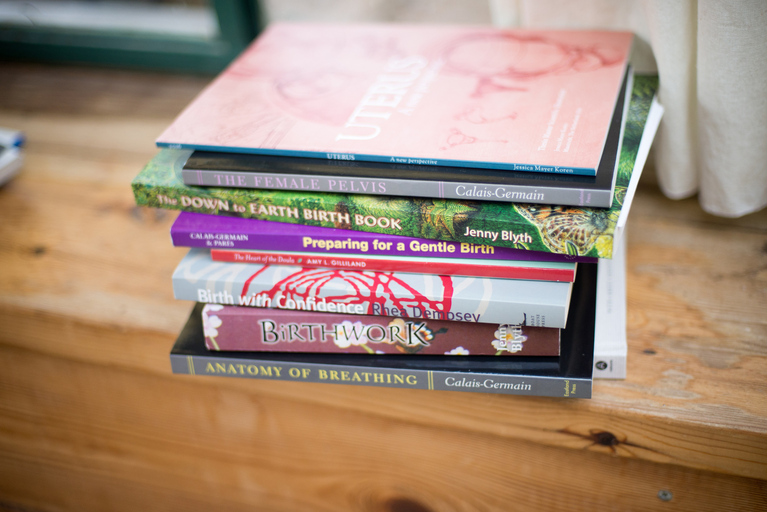 Массаж для женщин — Яна Теслер. Визуальный брендинг