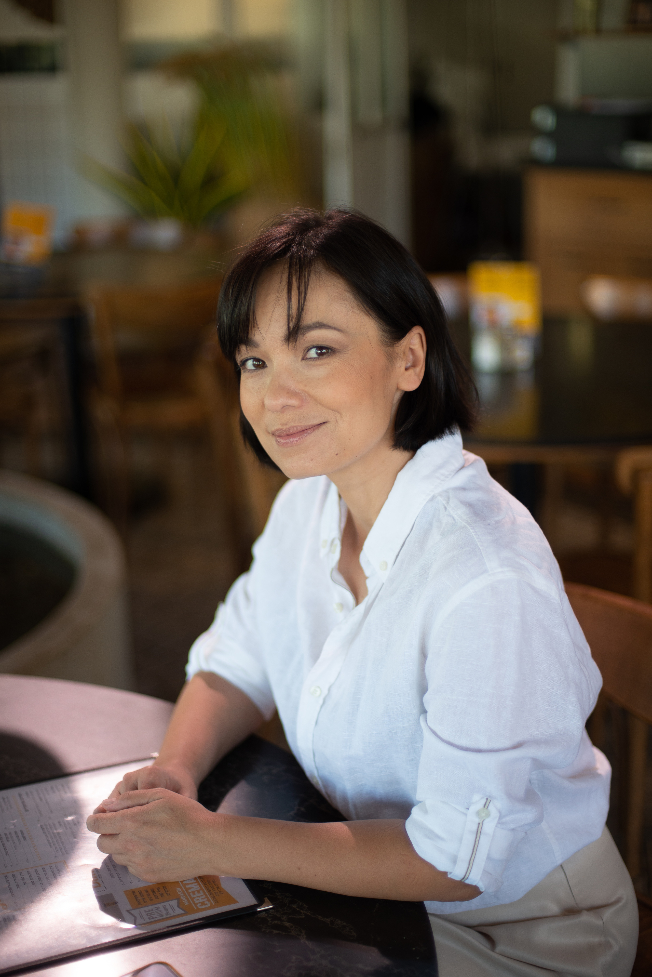 Массаж лица — Лена. Визуальный брендинг