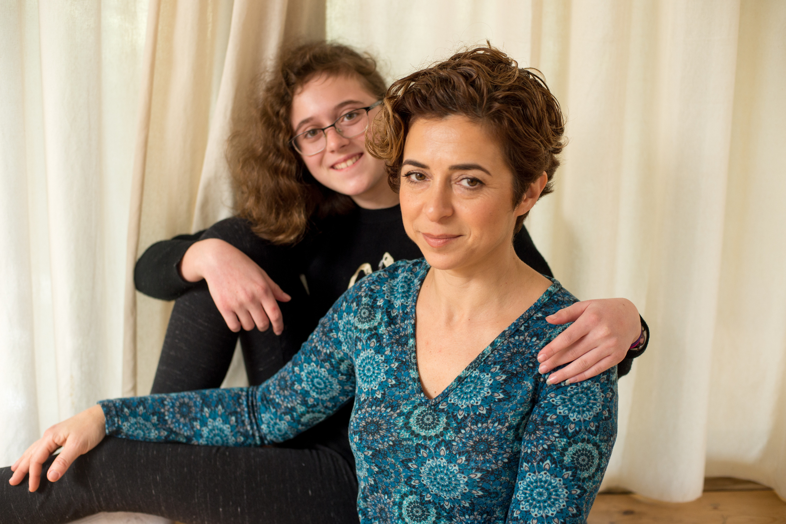 Массаж для женщин — Яна Теслер. Визуальный брендинг