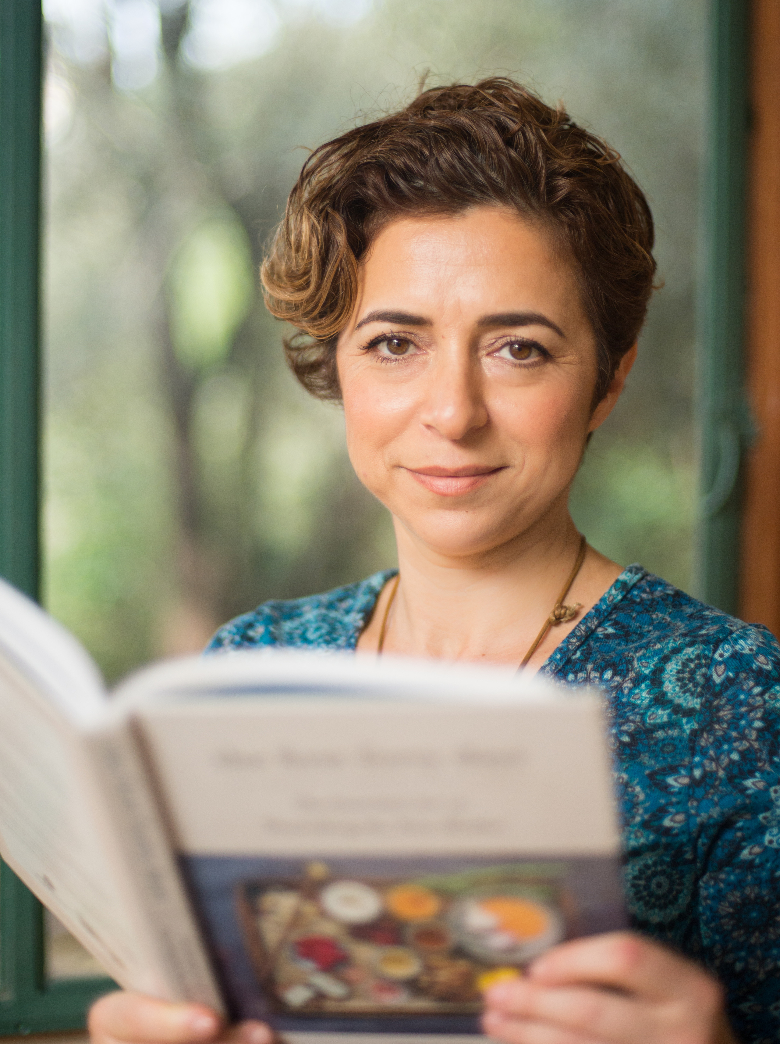 Массаж для женщин — Яна Теслер. Визуальный брендинг