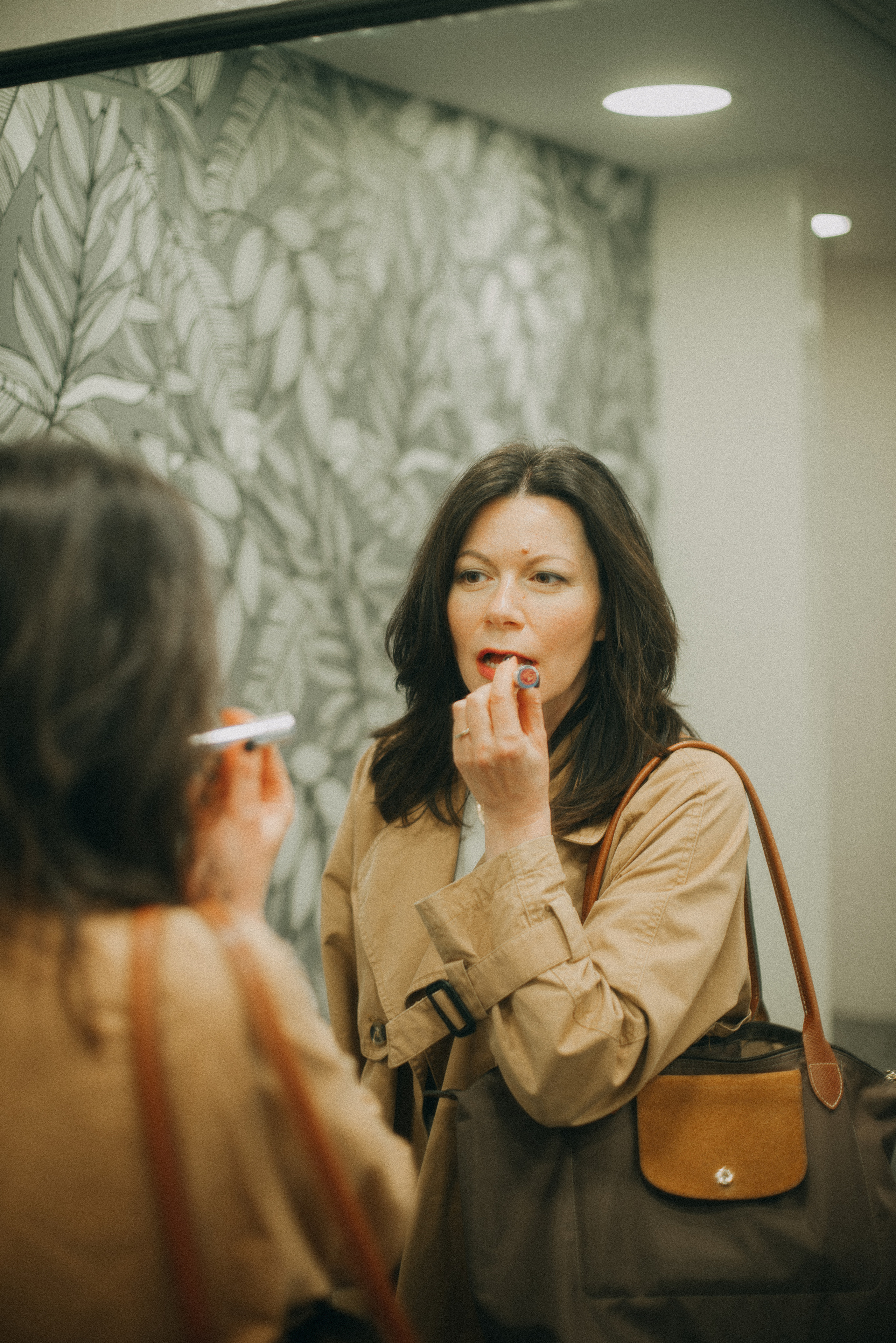 Организатор пространства — Лиза. Визуальный брендинг