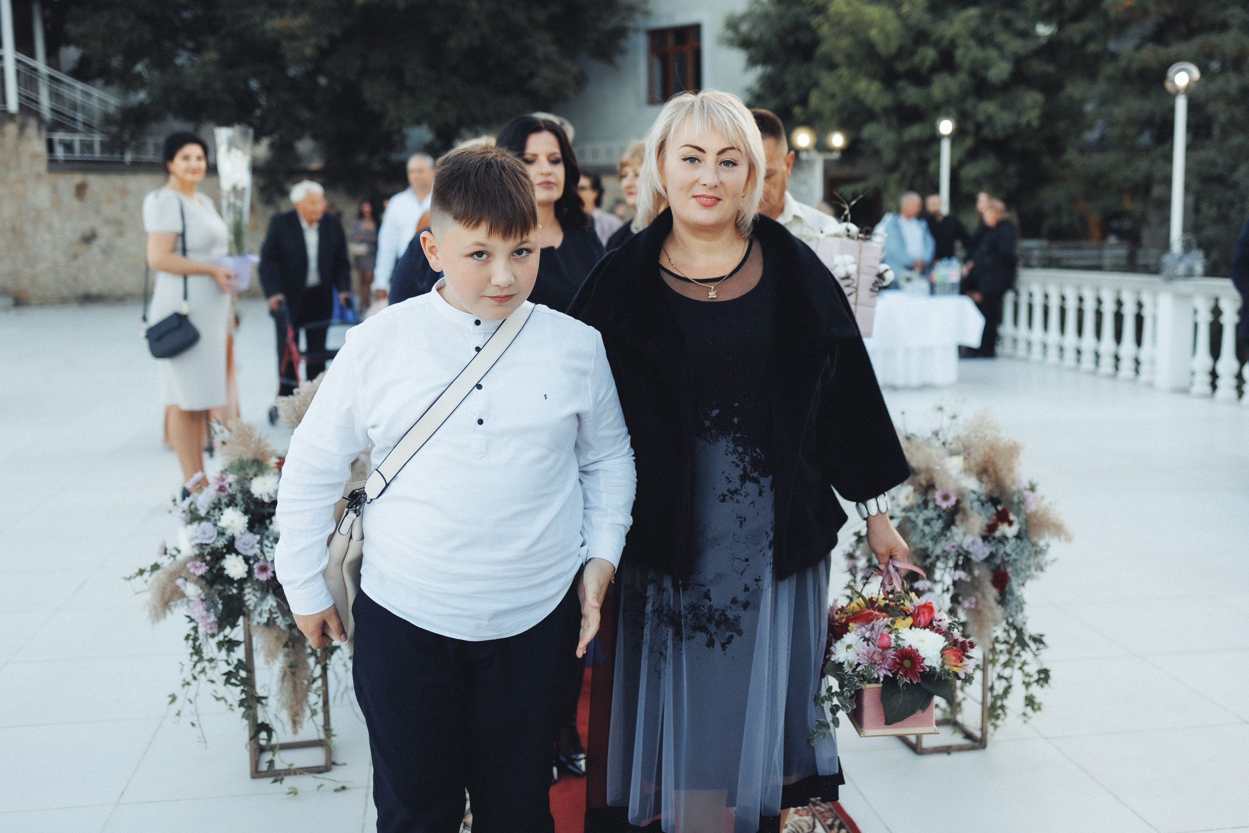 X & S. Fotograful evenimentului tău