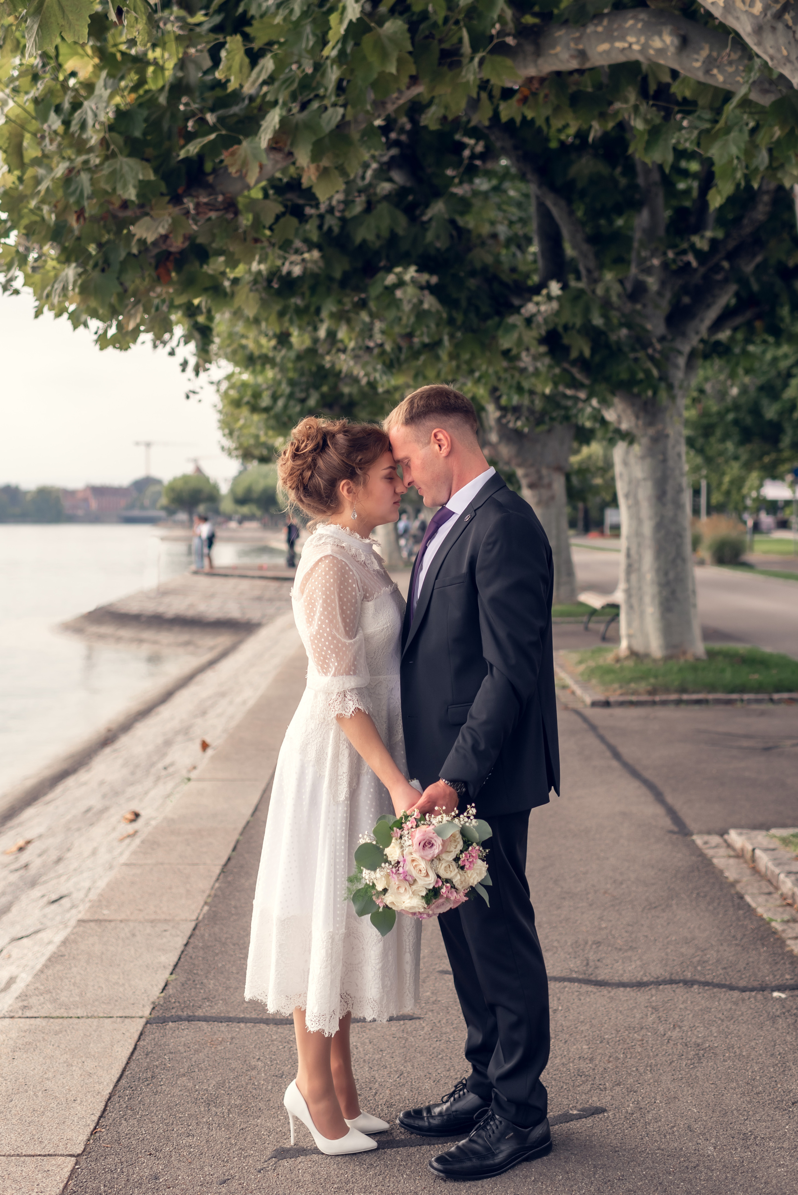 Hochzeit, paar, konstanz. Natürliche Familien und Hochzeitsfotografin in Konstanz am Bodensee