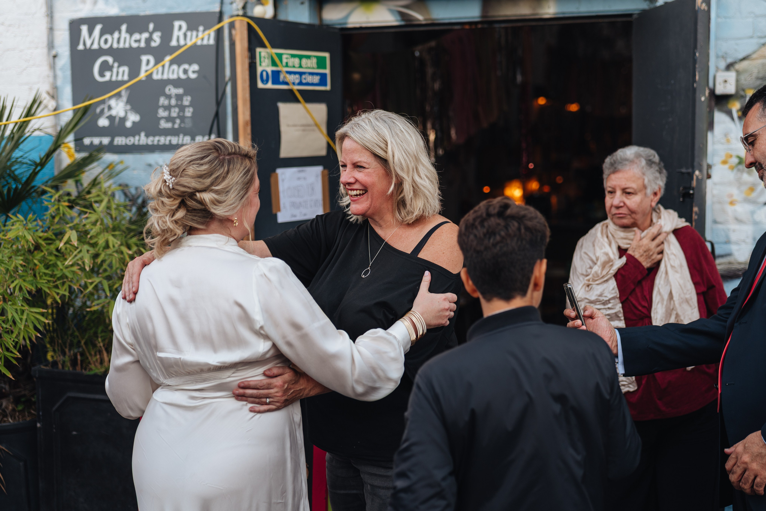 Wedding in Walthamstow, London. Wedding and family photographer in London