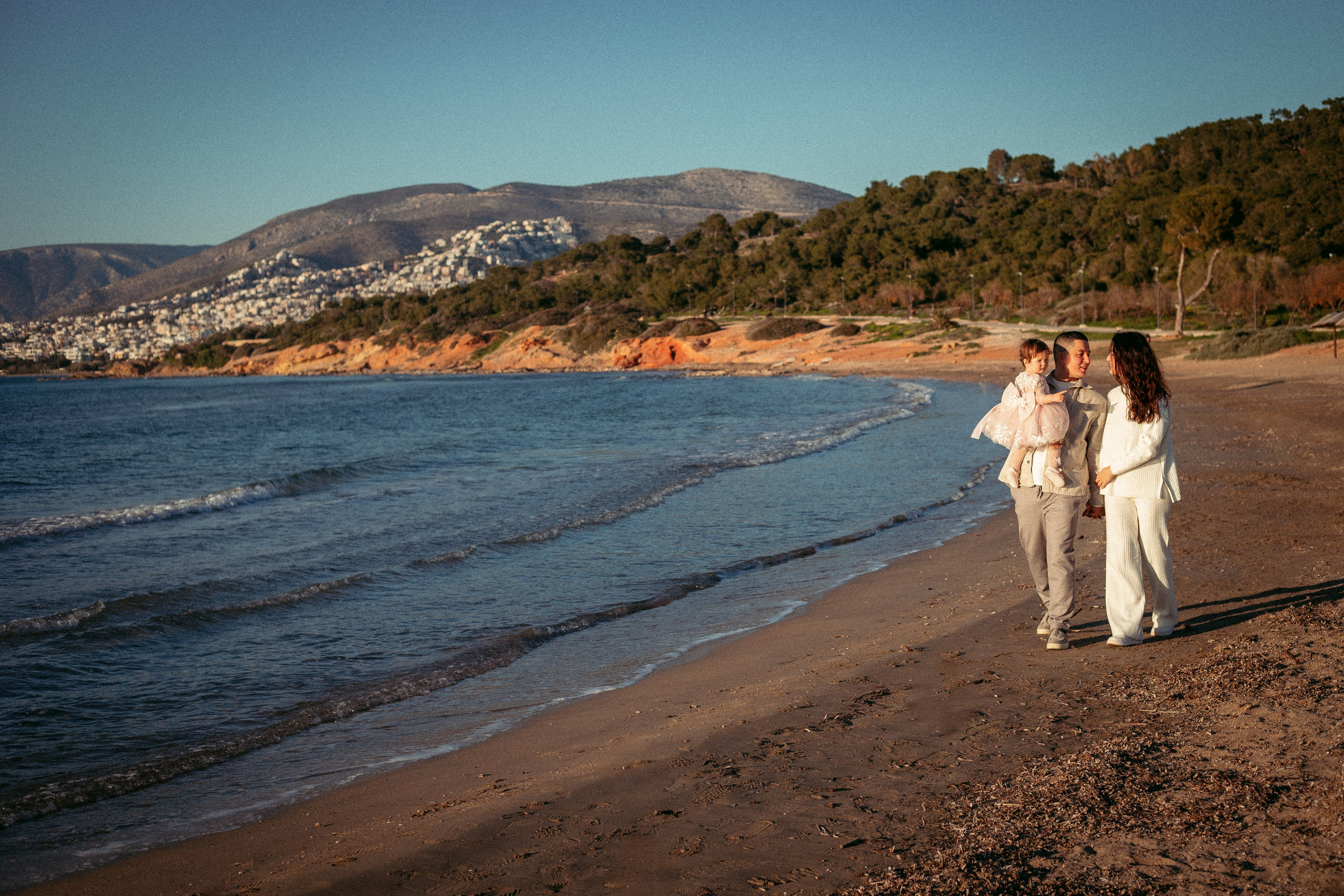 Little Beach Celebration. Family Photographer in Greece