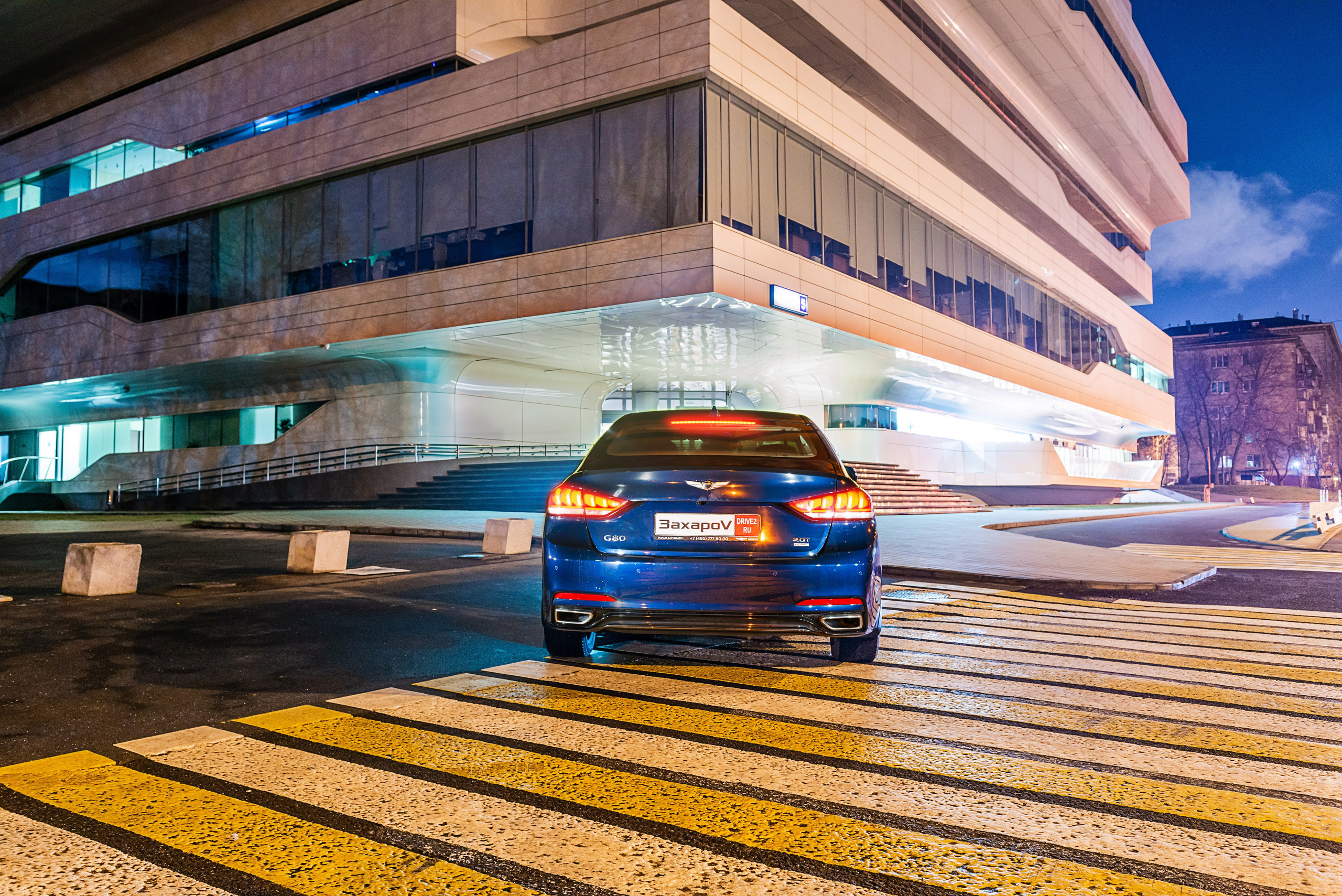 Ночная фотосессия Genesis G90. ФОТОГРАФ МЕКСИКА КИНТАНА-РОО