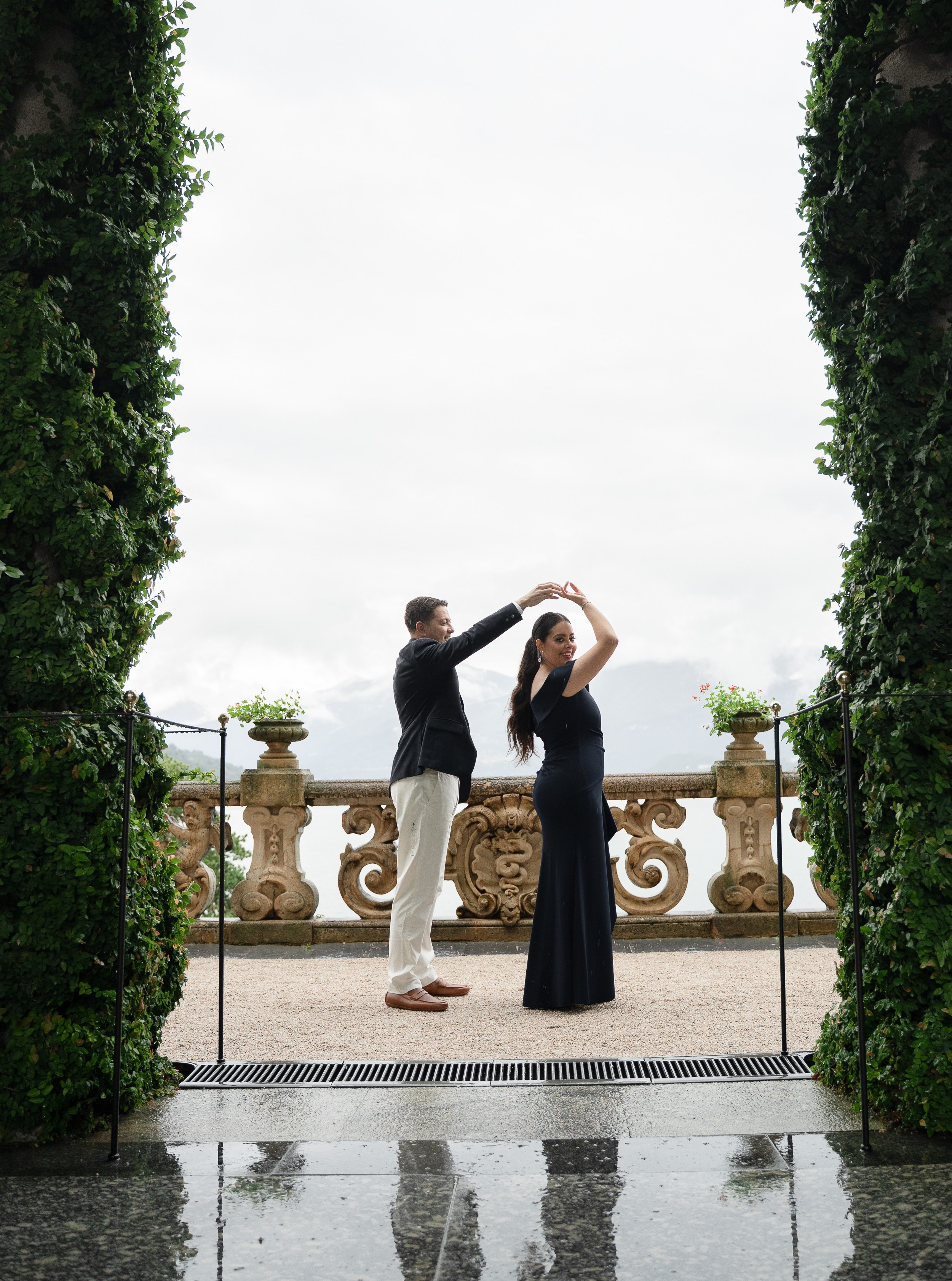 Villa Balbianello Engagement Photoshoot. Proposal Photographer in Lake Como