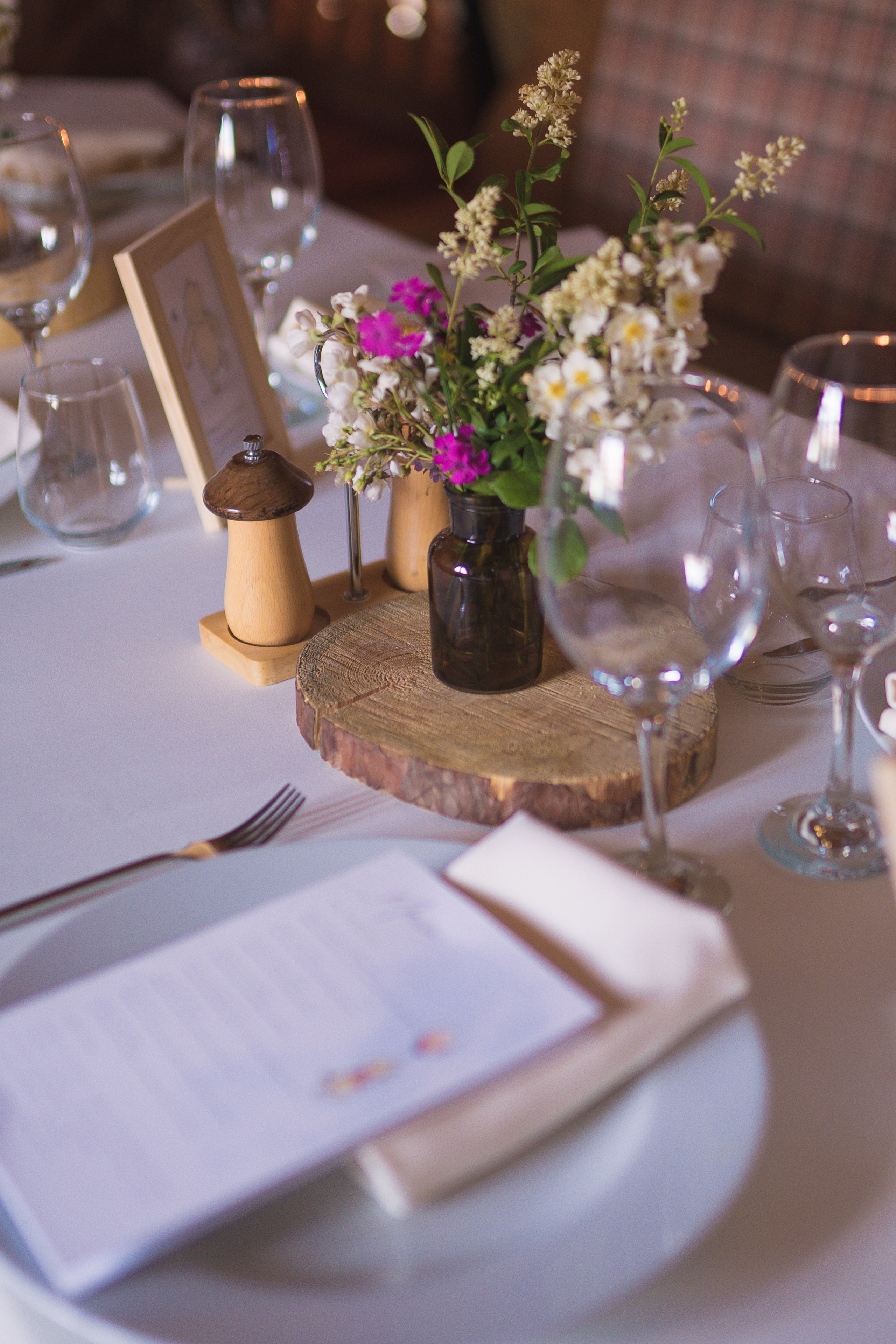 Fotografie de Eveniment Brașov: Povești Vizuale | Mădălina Beda. Madalina Beda- Artist vizual, fotograf, doula la nastere, consultant babywearing Brasov si in toata tara