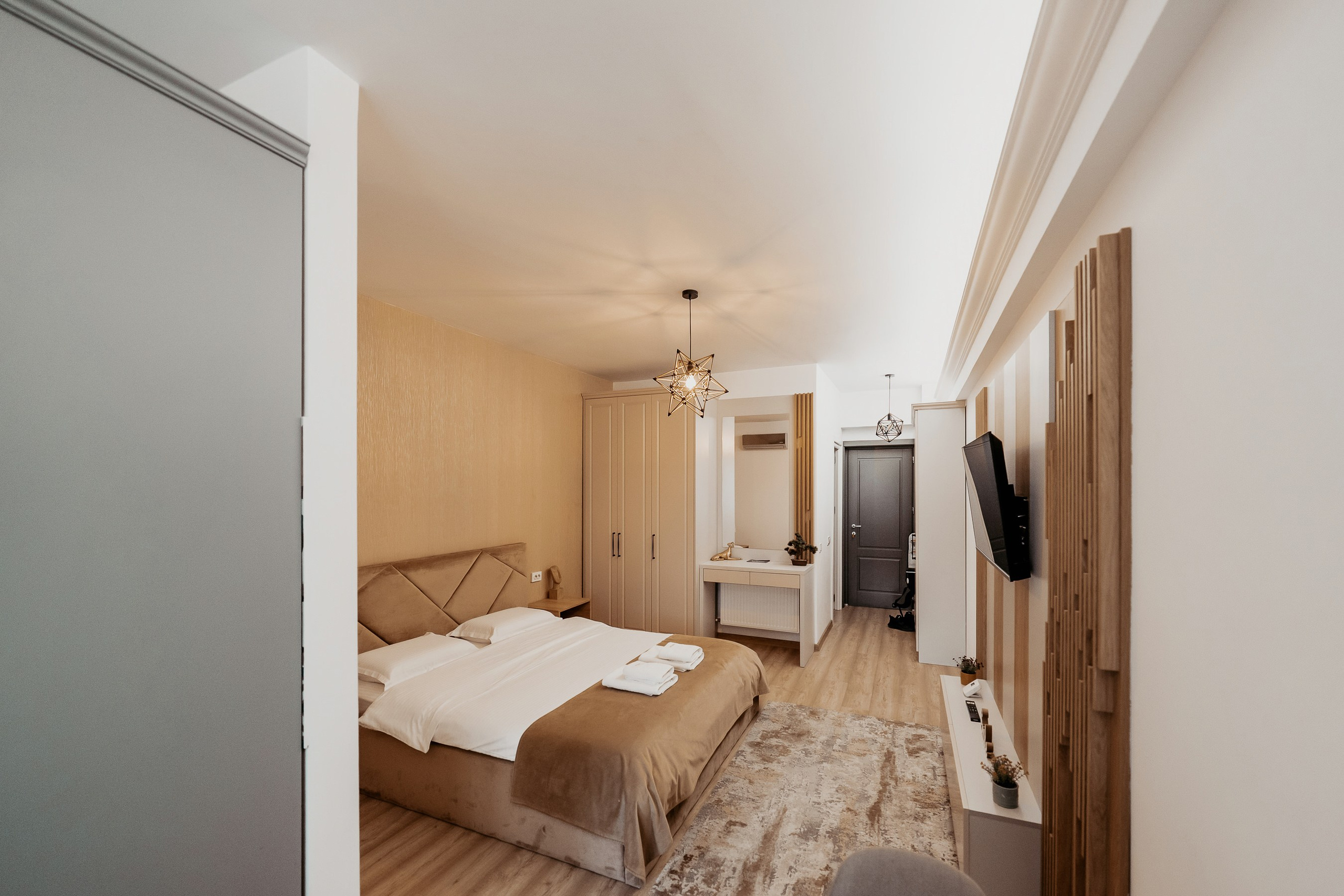 UpTowers - Imobiliare