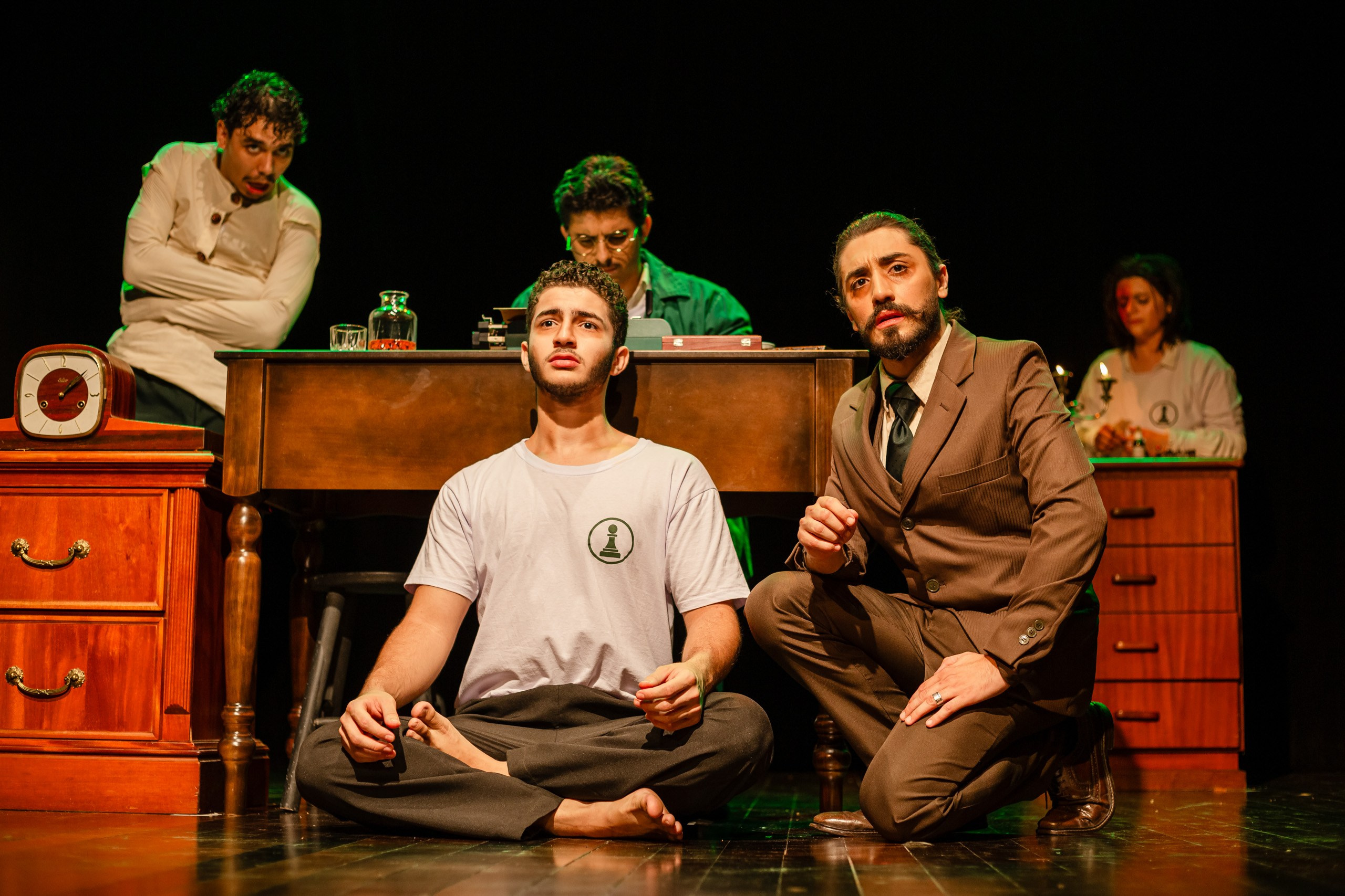 Espetáculo teatral O Alienista — Anchieta Arte Cênica