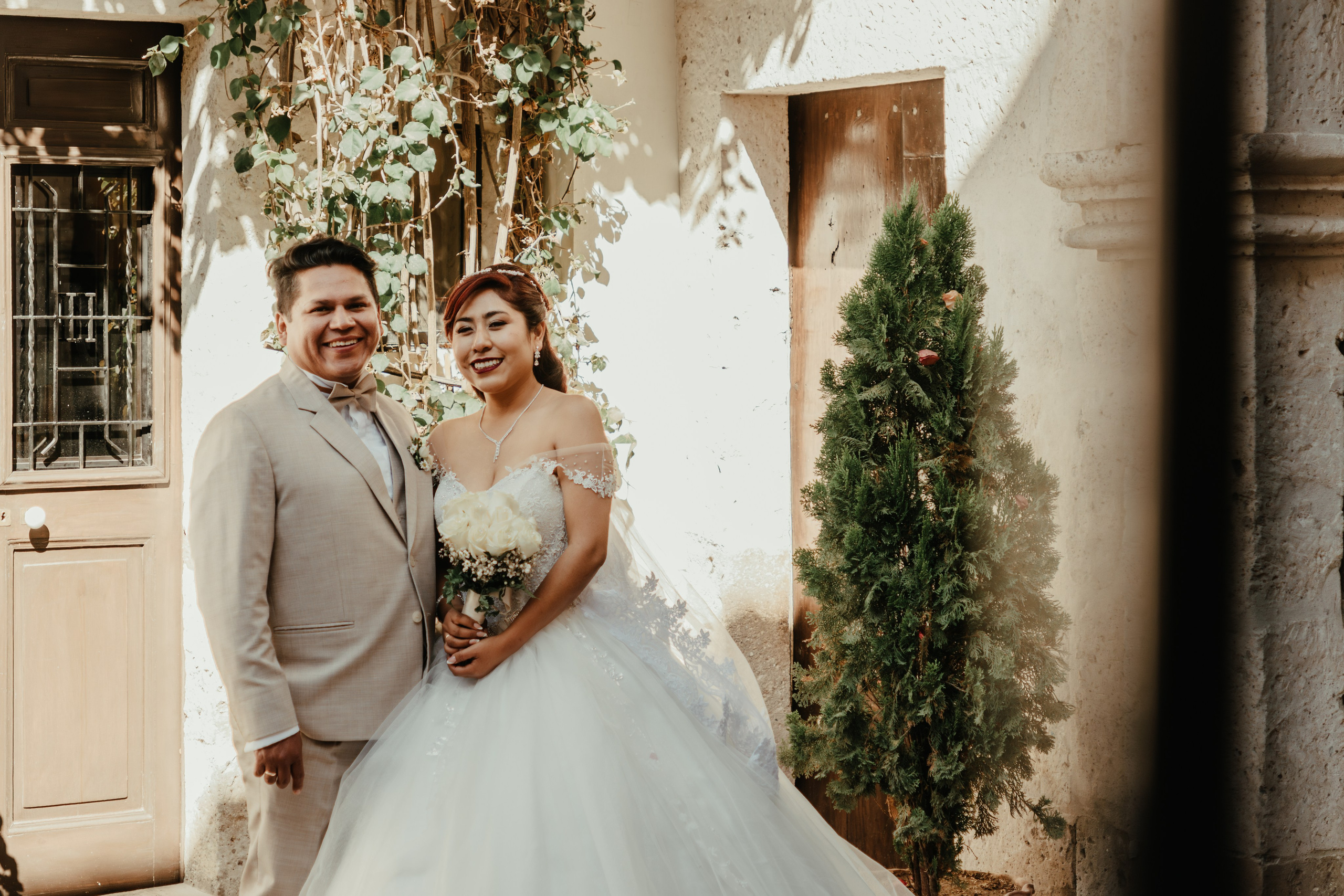 VANESSA + FRANKLIN BODA RELIGIOSA. Studio KVTA | Fotografía y Video de Bodas en Arequipa