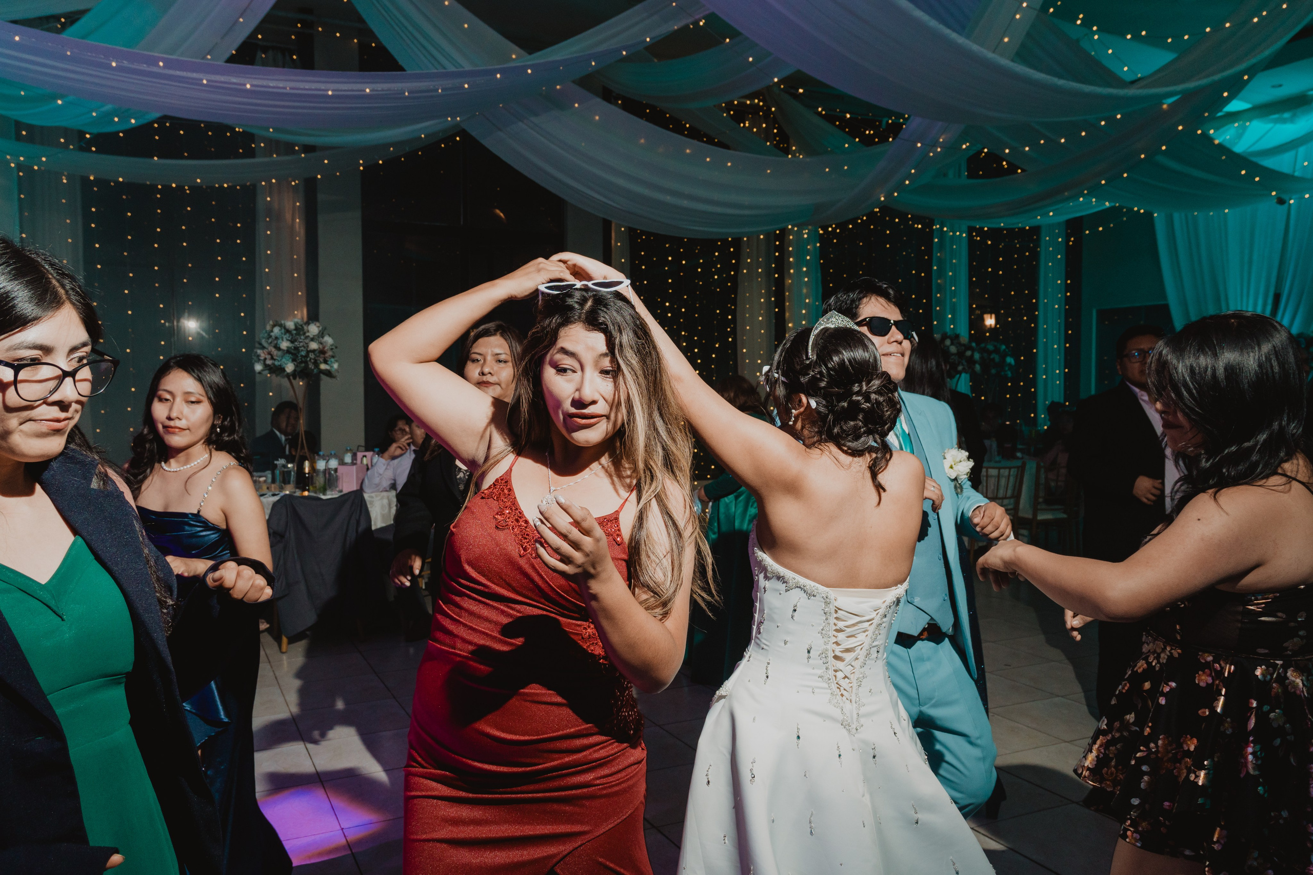 STEISY + EMMANUEL | BODA RELIGIOSA. Studio KVTA | Fotografía y Video de Bodas en Arequipa