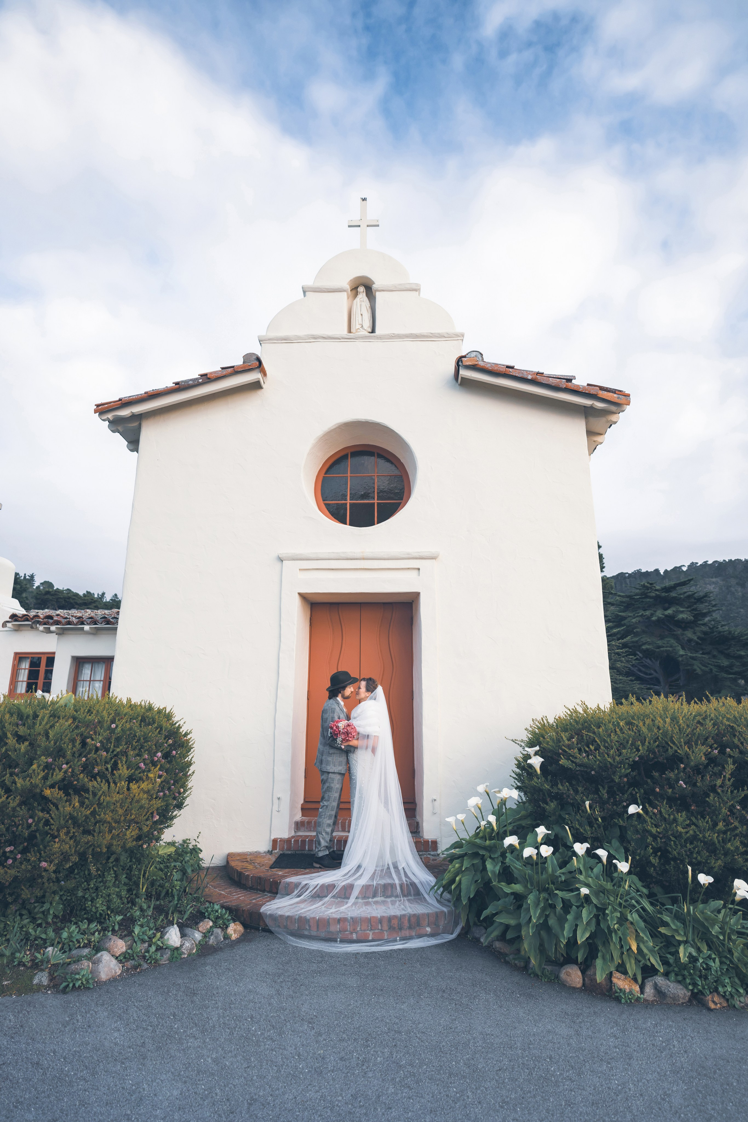 Coastal Elopement in Santa Cruz & Monterey. Wedding & Elopement Photographers in California