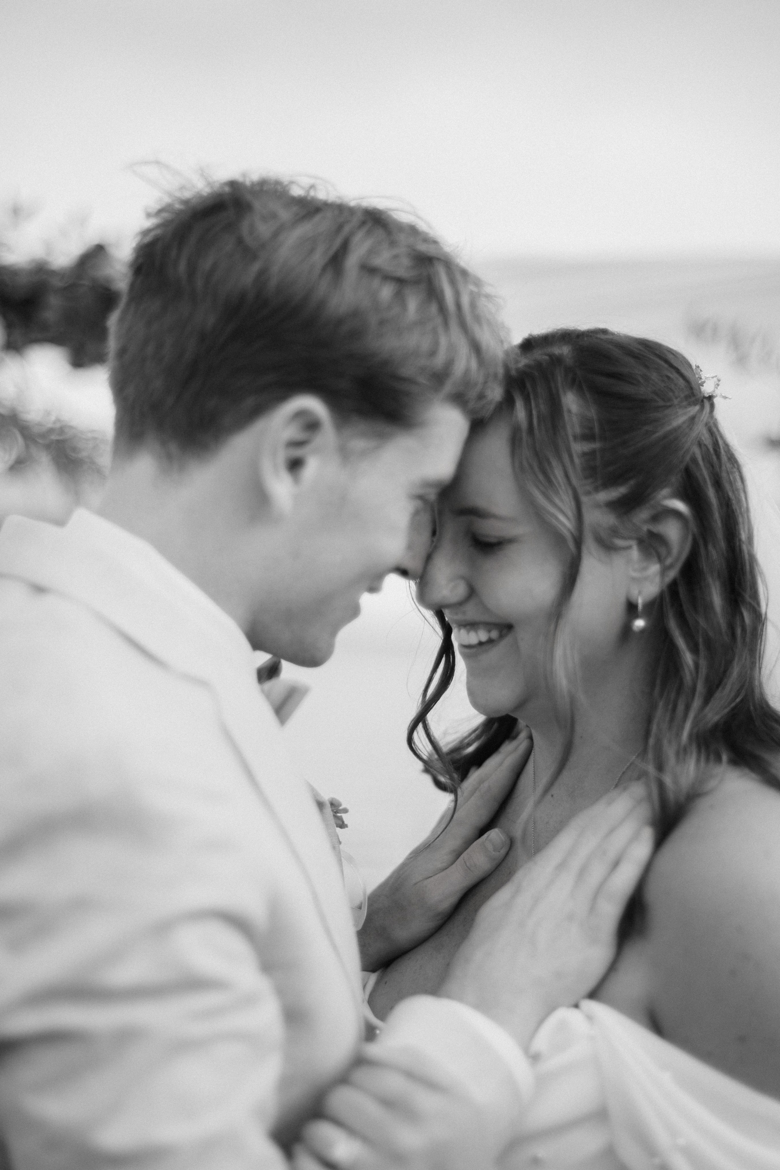 Wedding day of Maddie and Colton. Photographer in Greece Kristina