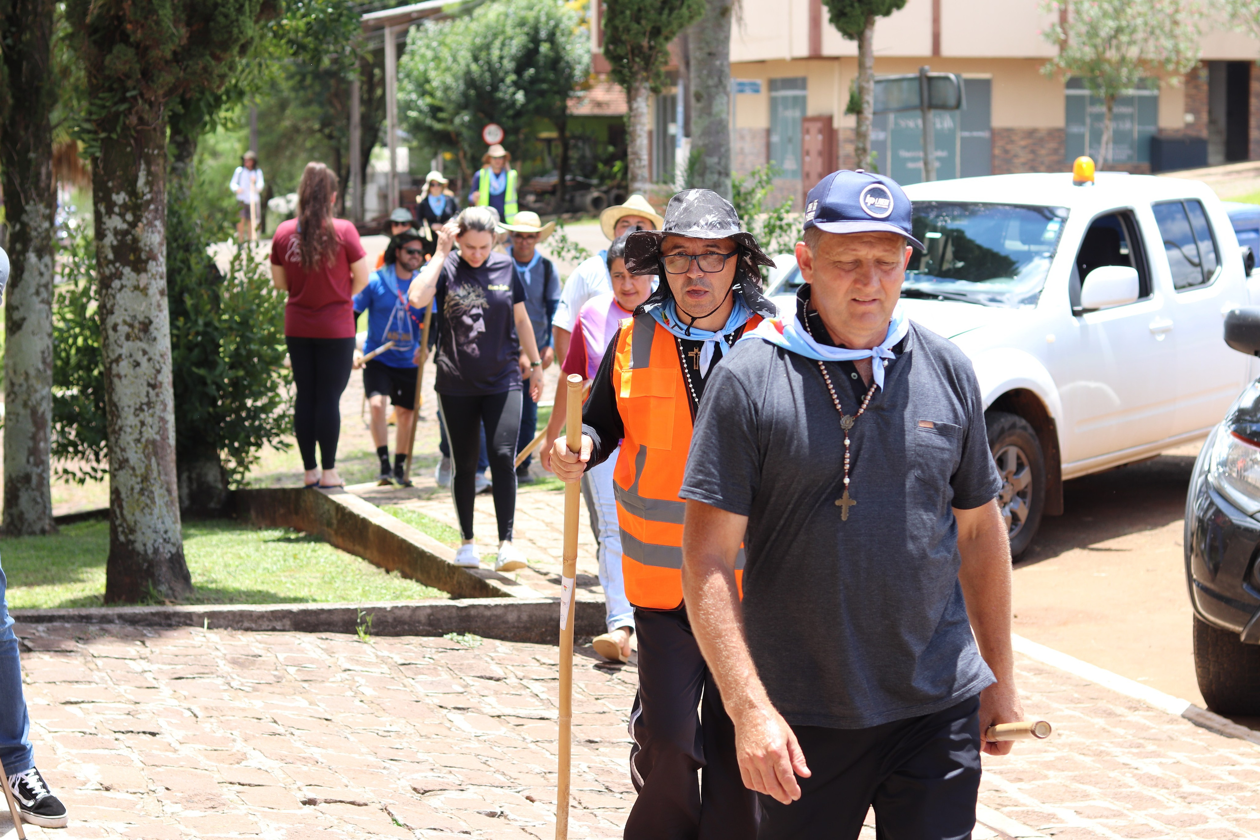Peregrinação Nossa Senhora de Belém. Handa Produções
