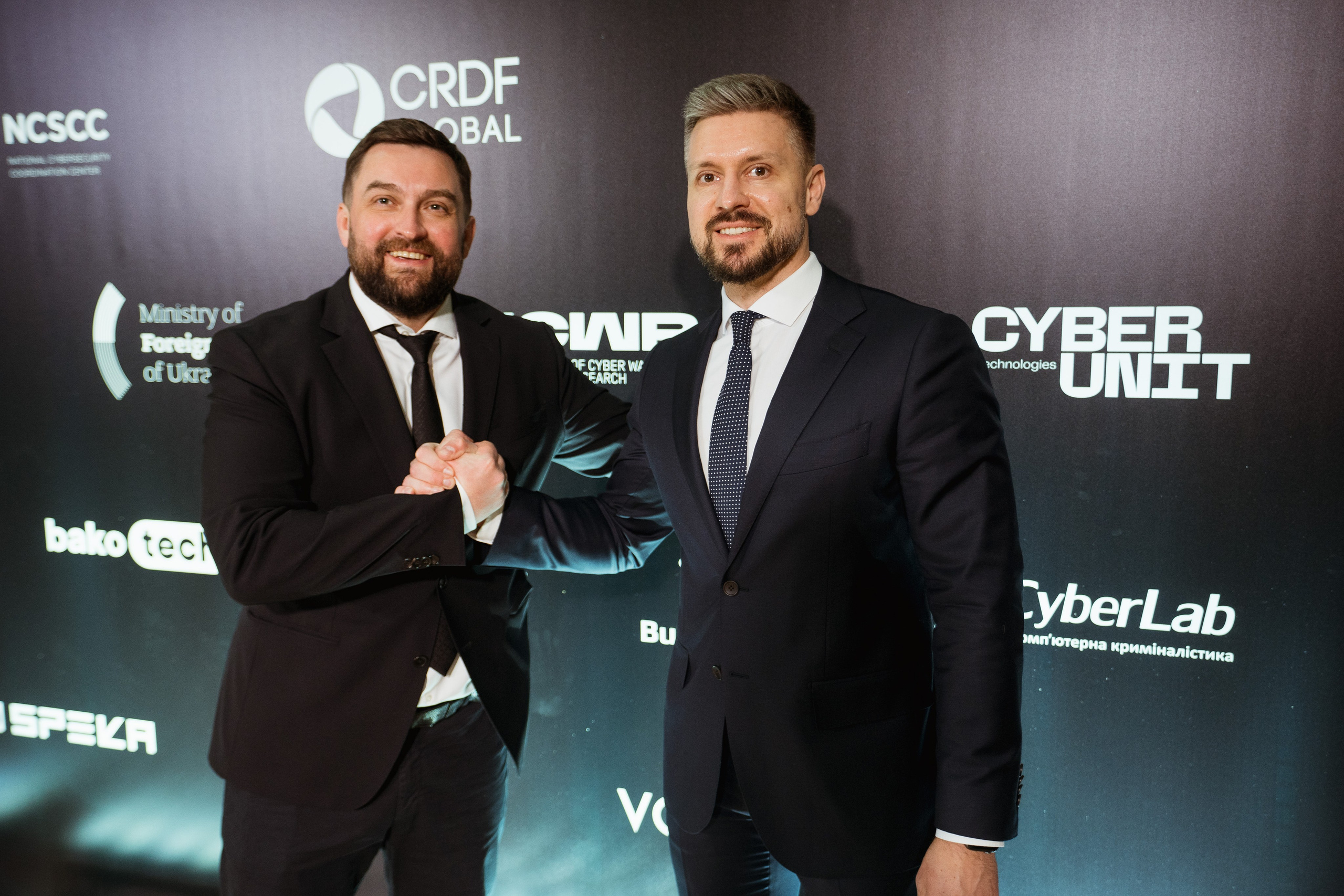 Cyber Resilience Forum. Kostiantyn Holinchenko. Reportage and portrait photographer