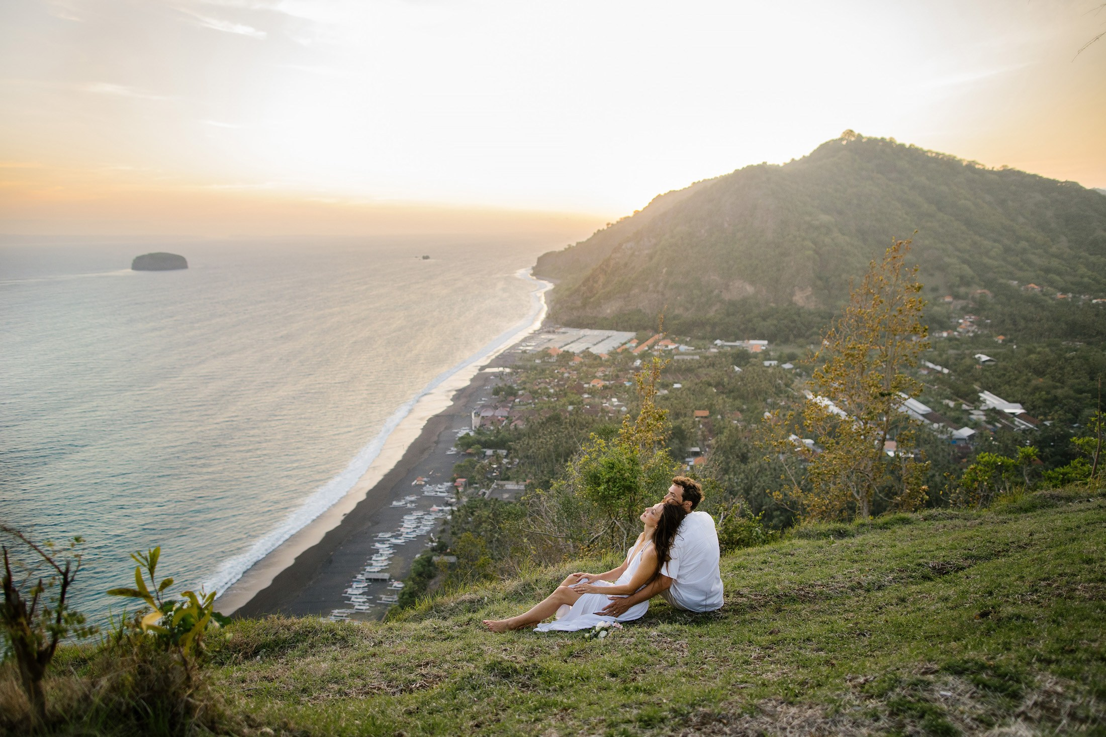 Trip on a car. Getitfeel — Aesthetic Photography and Videography