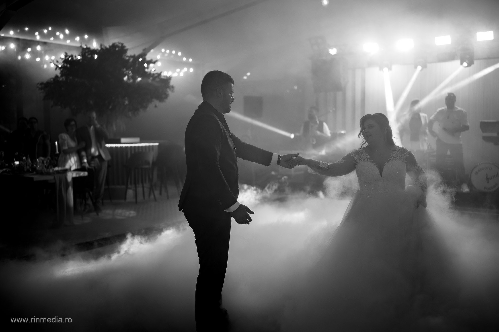 Roxana & Victor. Fotograf de Nunta Focsani