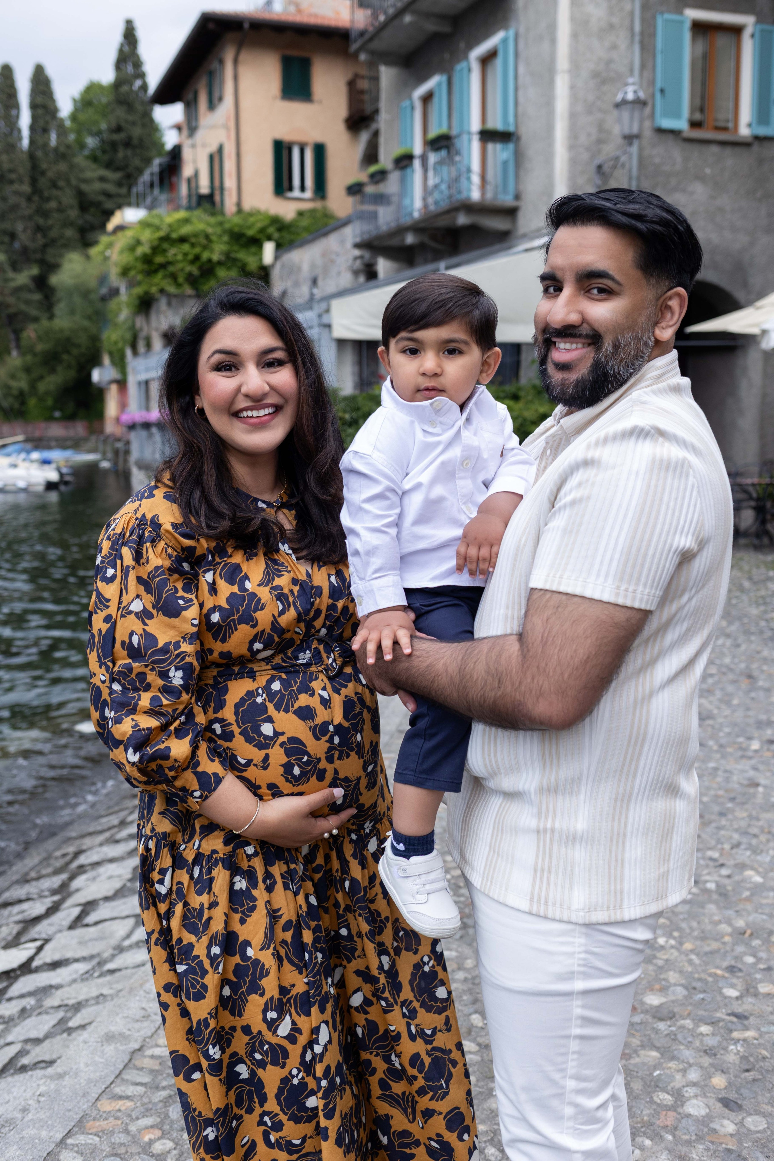 Family portraits. Photographer in Milan |Mila Pro Photo