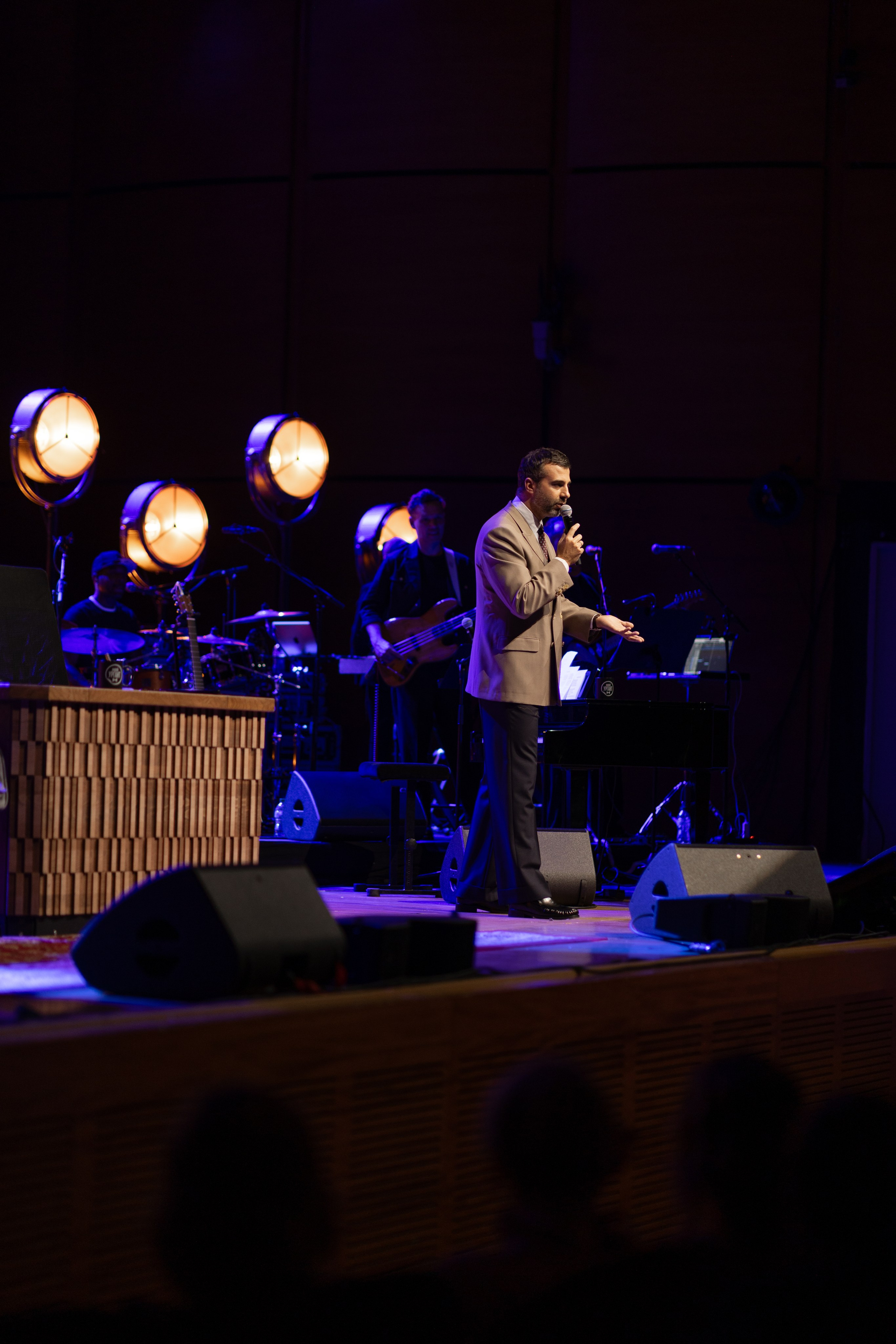 Urgant Live. Photographer in Milan |Mila Pro Photo