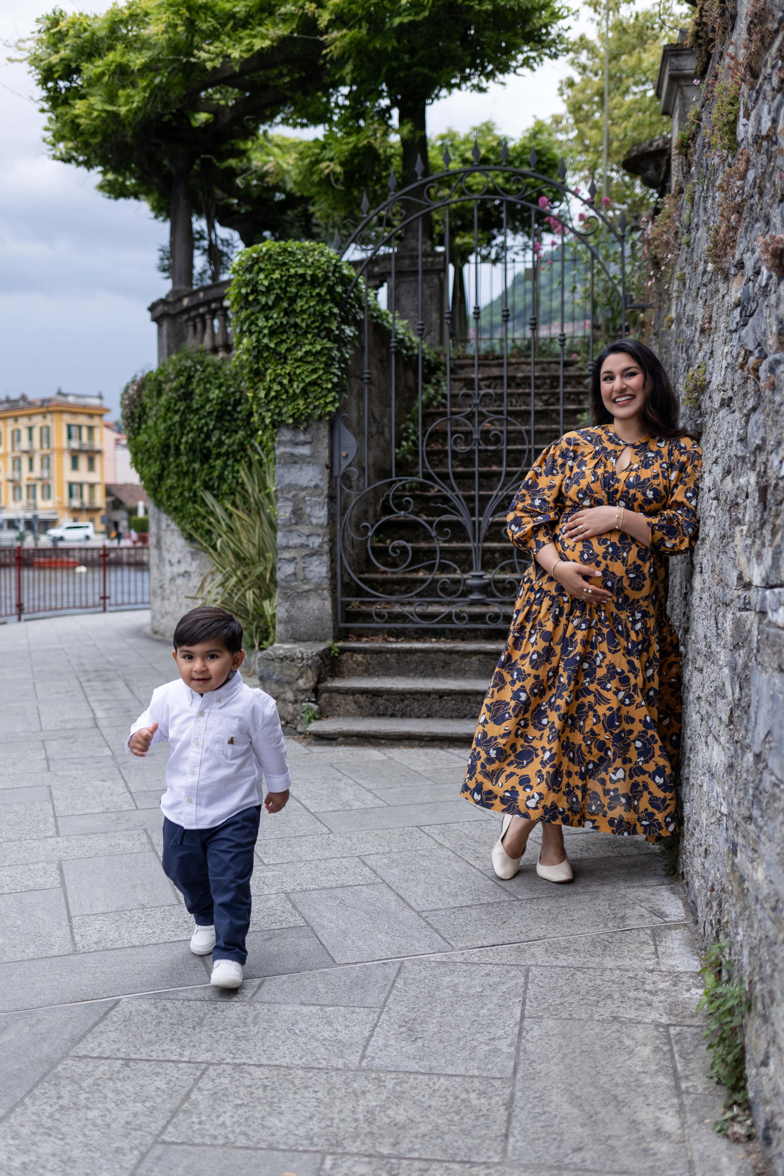Family portraits. Photographer in Milan |Mila Pro Photo