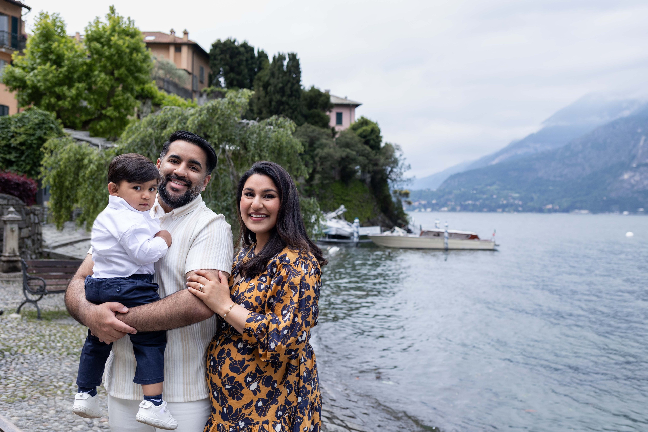 Family portraits. Photographer in Milan |Mila Pro Photo