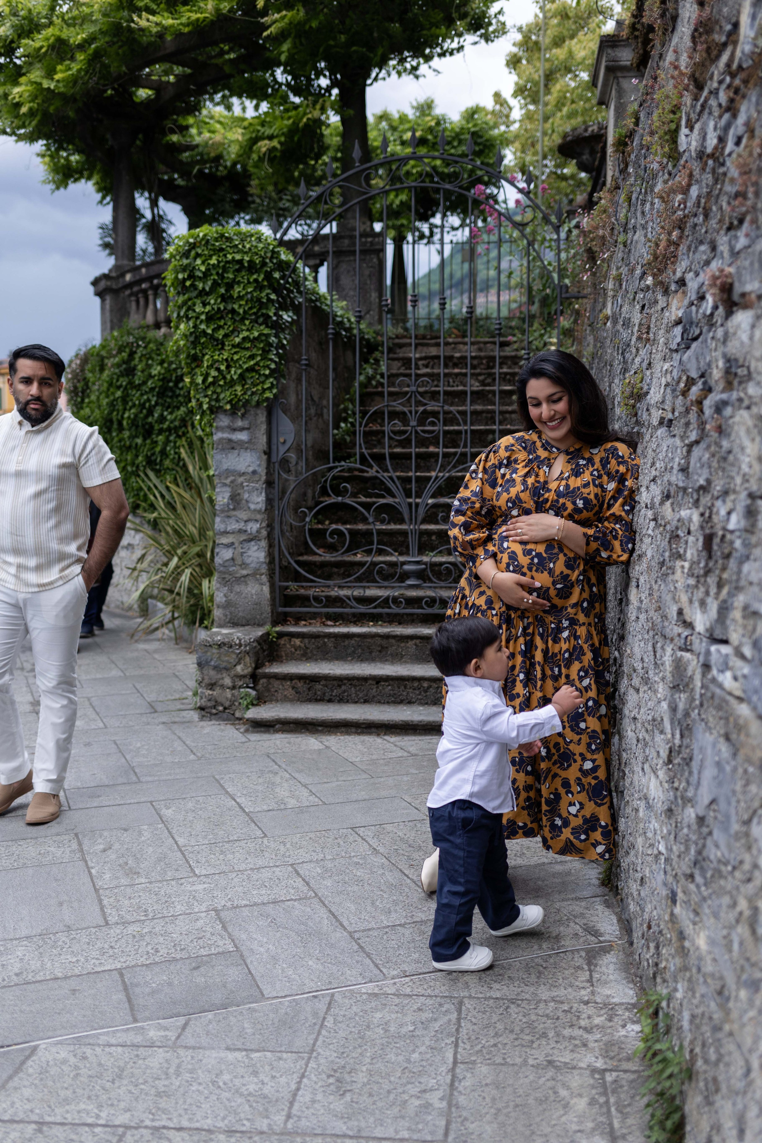 Family portraits. Photographer in Milan |Mila Pro Photo